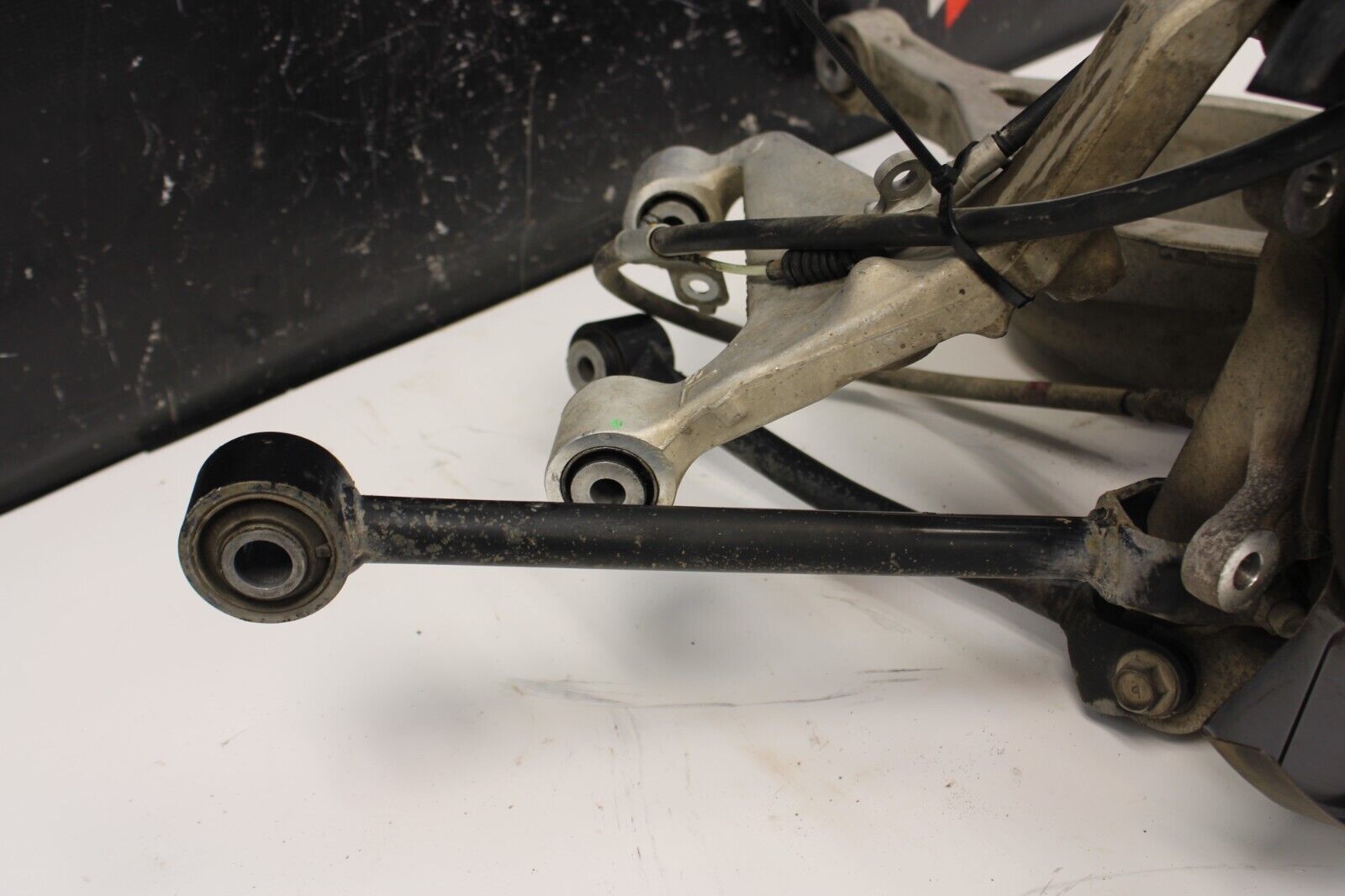 2003-2008 Nissan 350Z Left Rear Suspension Spindle Knuckle Control Trailing Arm