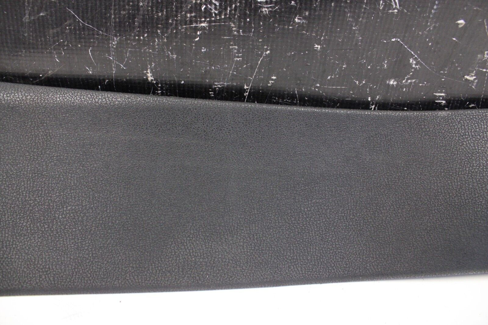 2013 NISSAN R35 GTR LOWER RH PASSENGER SIDE CONSOLE PANEL TRIM COVER 68134JF10A