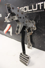 OEM NISSAN GTR R35 AWD OEM BRAKE PEDAL ASSEMBLY VR38 2013 GT-R
