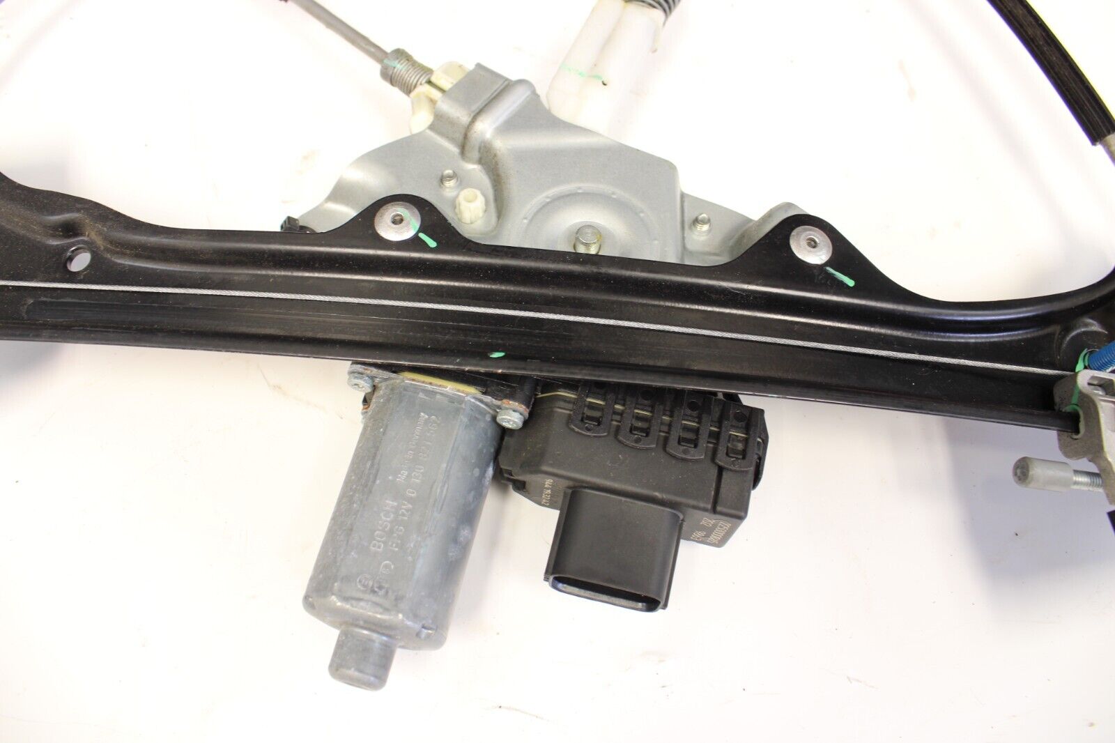 2009-2020 NISSAN GTR R35 WINDOW REGULATOR WITH MOTOR LEFT DRIVER SIDE