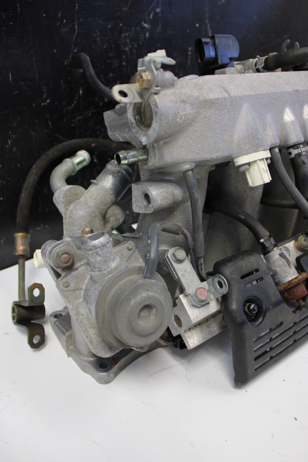 2000-2005 HONDA S2000 INTAKE MANIFOLD OEM OEM FACTORY 22k MILES!!