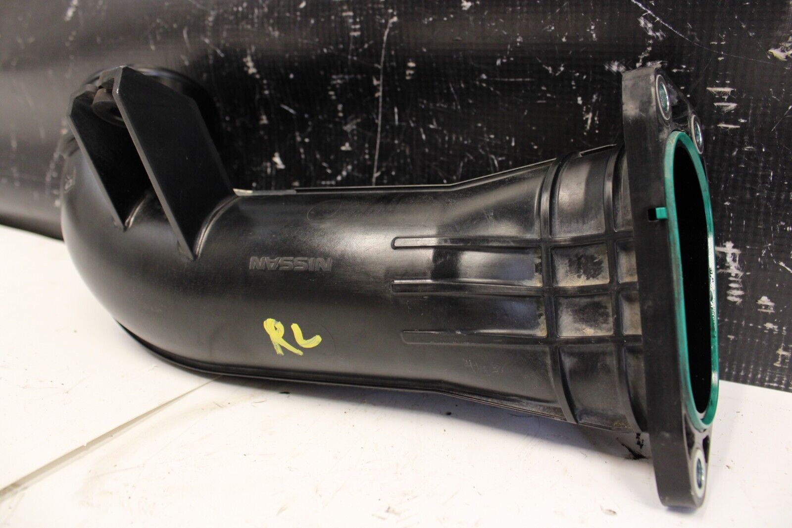 2013 NISSAN R35 GTR GT-R RH PASSENGER TURBO INTERCOOLER PIPE