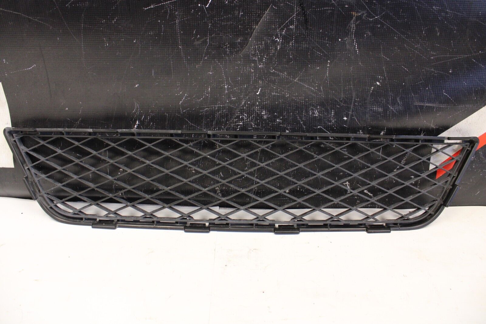 2013 NISSAN GT-R R35 GTR VR38 3.8L OEM FRONT BUMPER GRILLE LOWER Grill