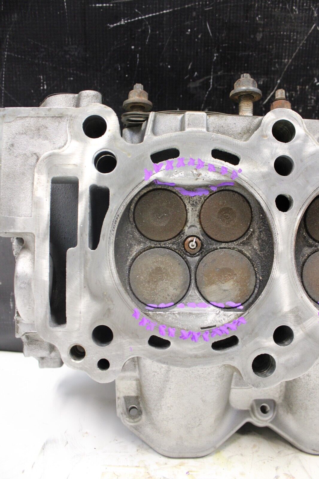 2009-2015 Nissan GT-R Left Cylinder Head LH Driver R35 GTR ***Damamge***