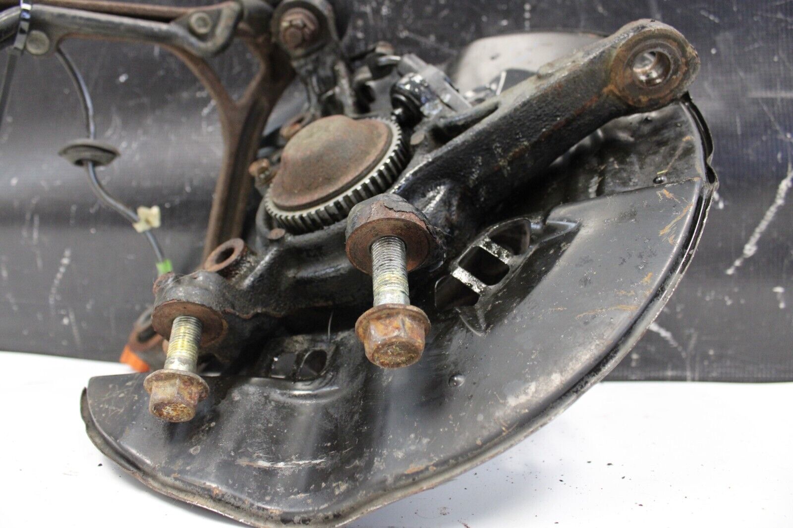 2000-2009 HONDA S2000 OEM FRONT LH DRIVER KNUCKLE SPINDLE KNEE 22K Miles!