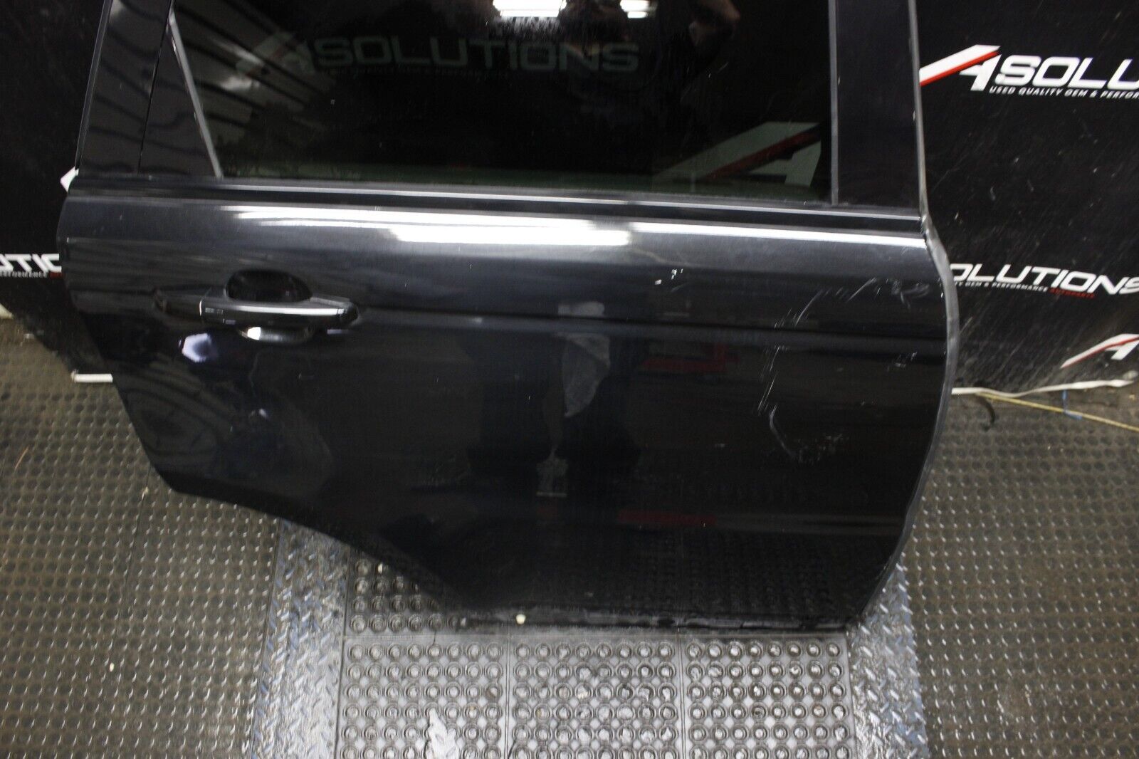 2014-2016 LAND RANGE ROVER Rear Right Passenger Door