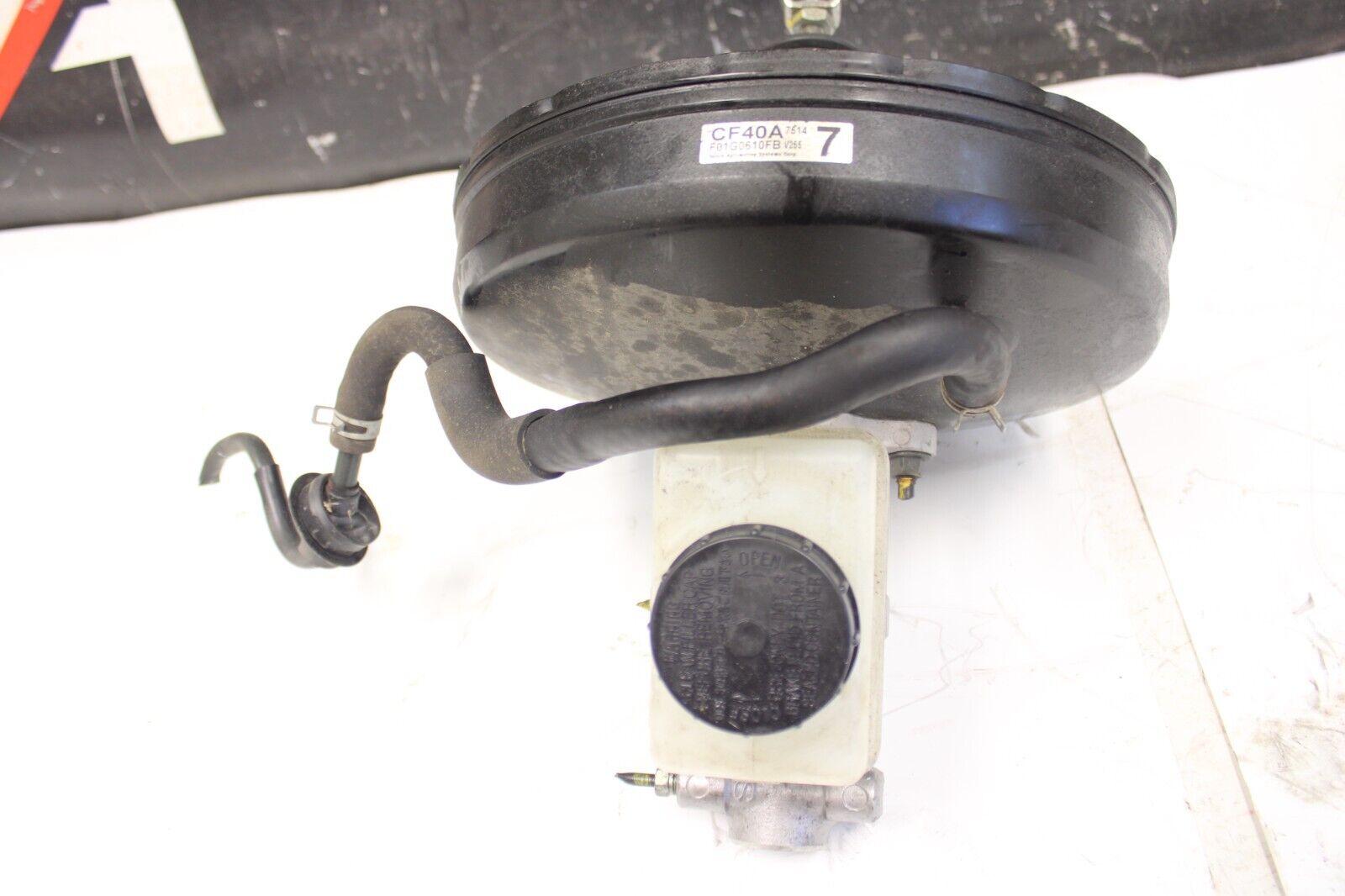 2007-2008 Nissan 350z OEM Brake Booster Master Cylinder Reservoir Assembly