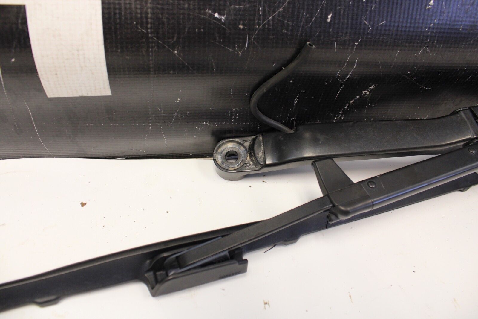 2009-2024 Nissan GTR GT-R R35 Windshield Wiper Arms Left LH and Right RH (2) OEM