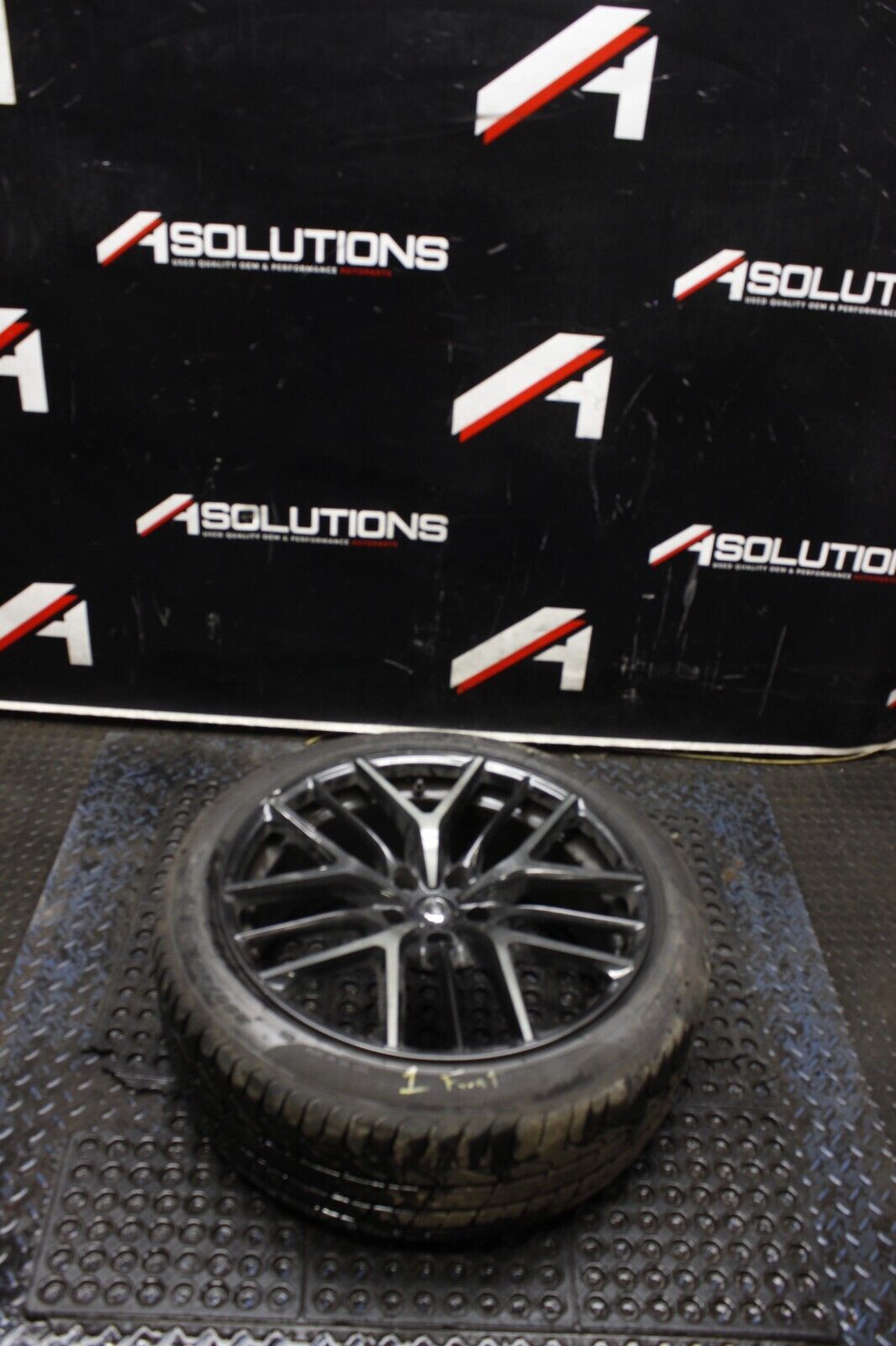 NISSAN GTR GT-R R35 FRONT ALLOY WHEEL RIM OEM 20X9.5