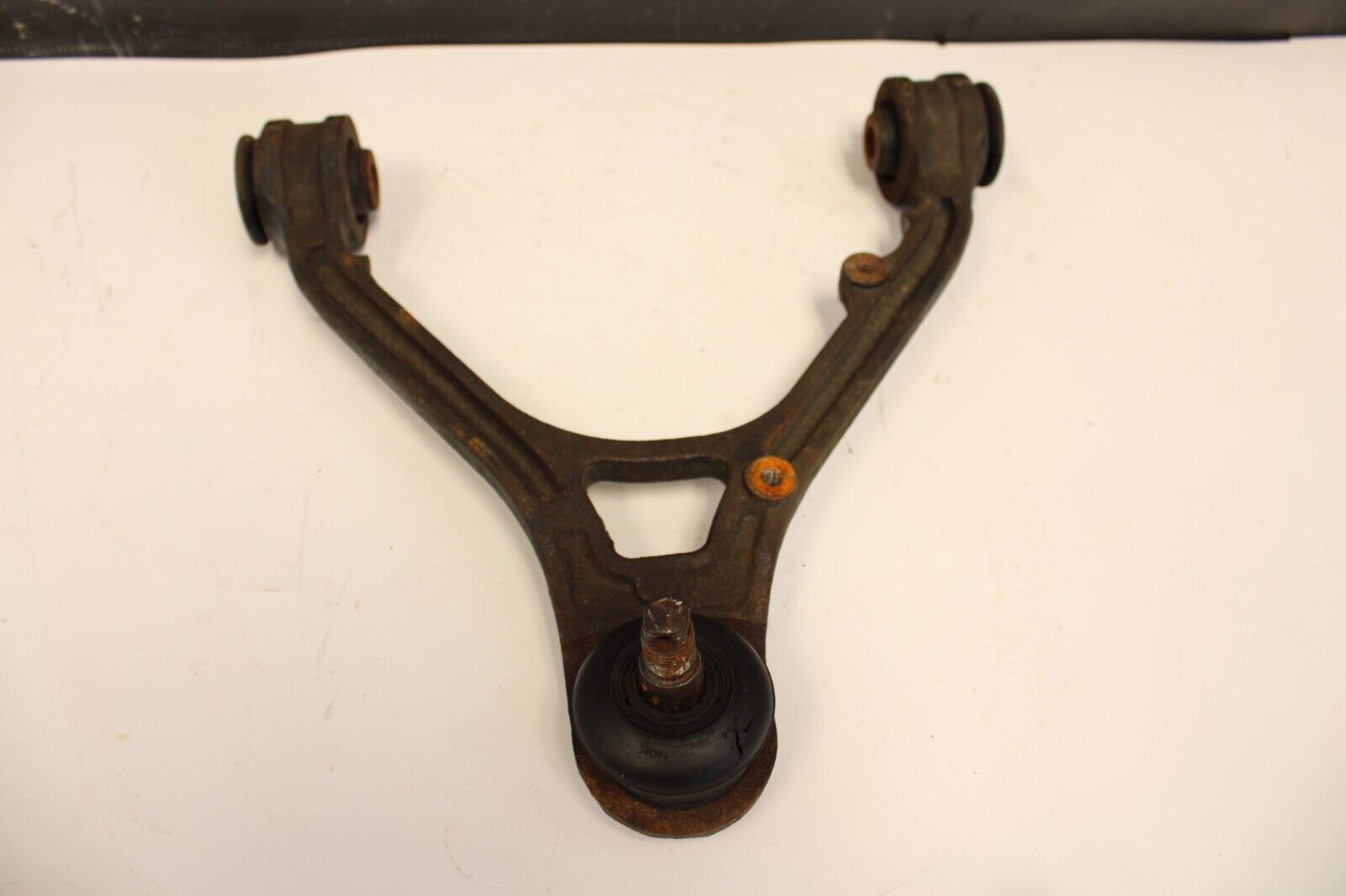 2000-2009 HONDA S2000 USED FRONT DRIVER SIDE UPPER CONTROL ARM OEM
