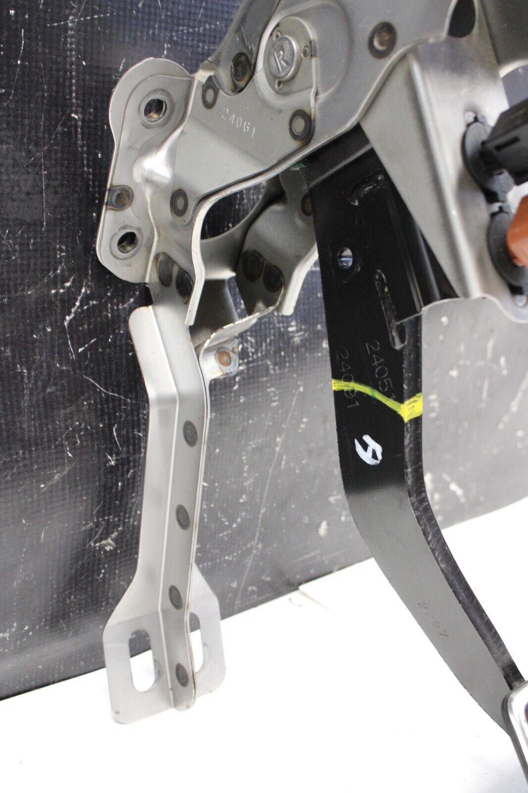 OEM NISSAN GTR R35 AWD OEM BRAKE PEDAL ASSEMBLY VR38 2014