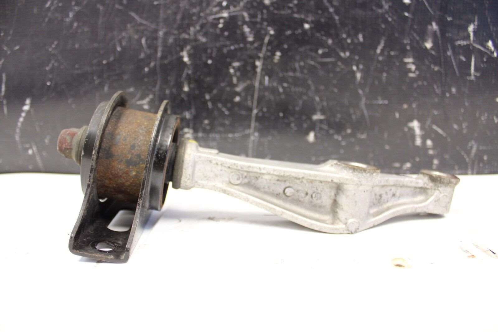 00-09 HONDA S2000 S2K OEM LH LEFT FRONT DIFF DIFFERENTIAL MOUNT