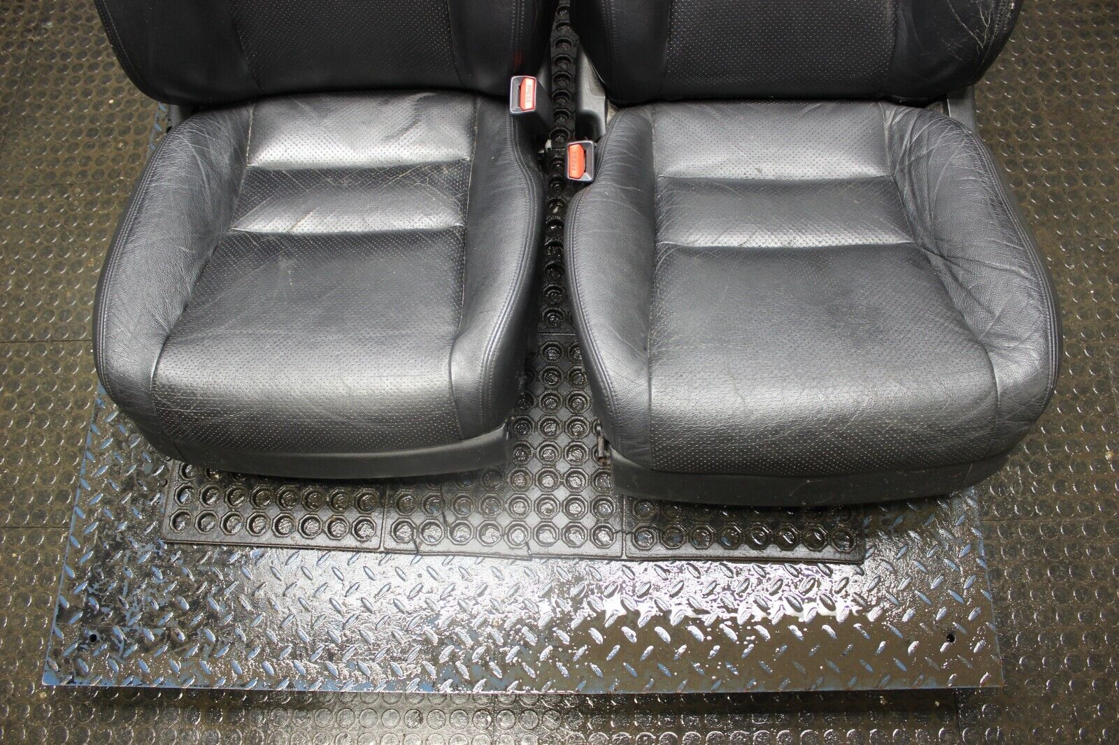 2006-2008 ACURA TSX  Front  Seats Set OEM Black