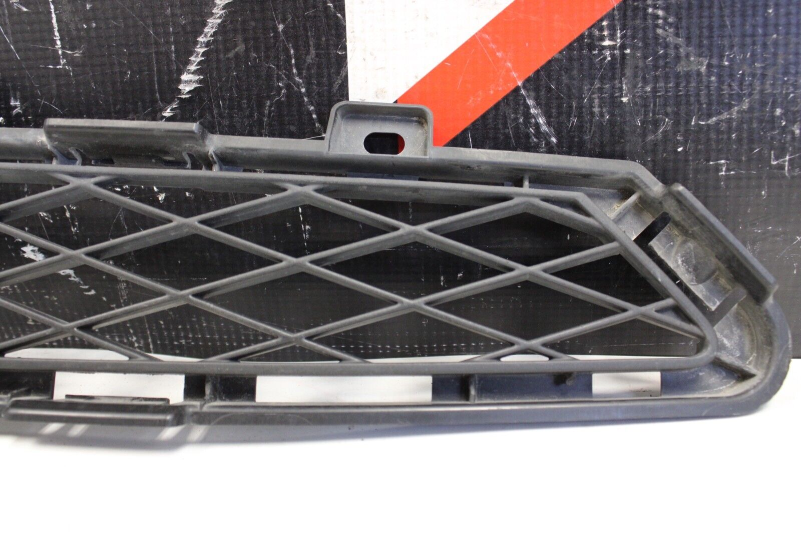 2013 NISSAN GT-R R35 GTR VR38 3.8L OEM FRONT BUMPER GRILLE UPPER Grill