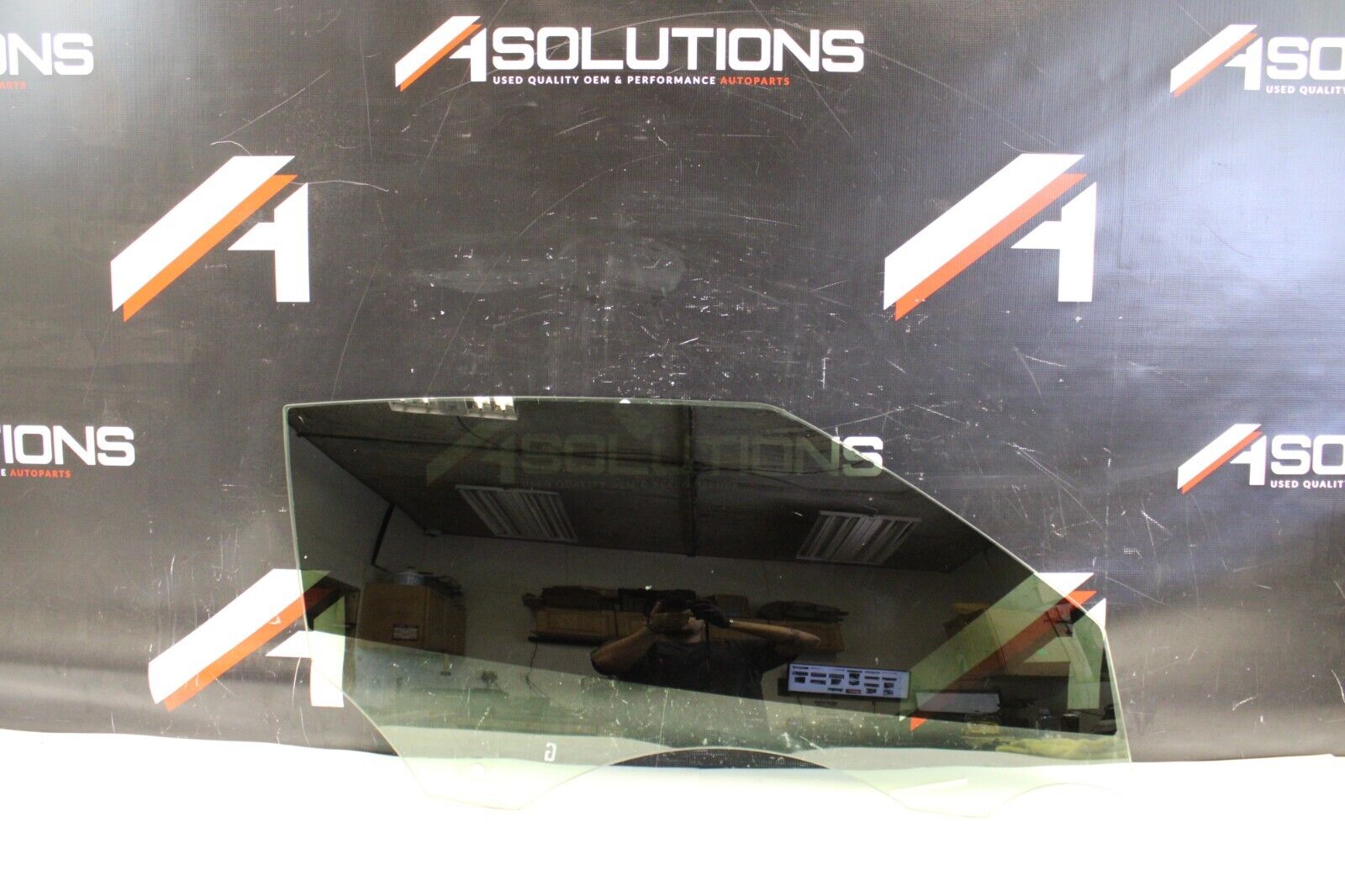 2009-2021 Nissan GTR GT-R R35 Front RH Right Door Glass Window