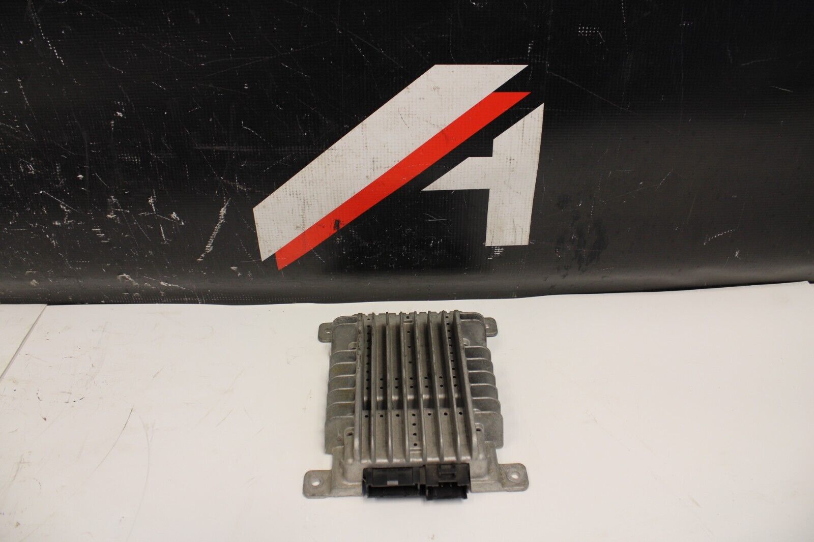 2003-2008 Nissan 350Z Radio Stereo Audio Amplifier Bose AMP