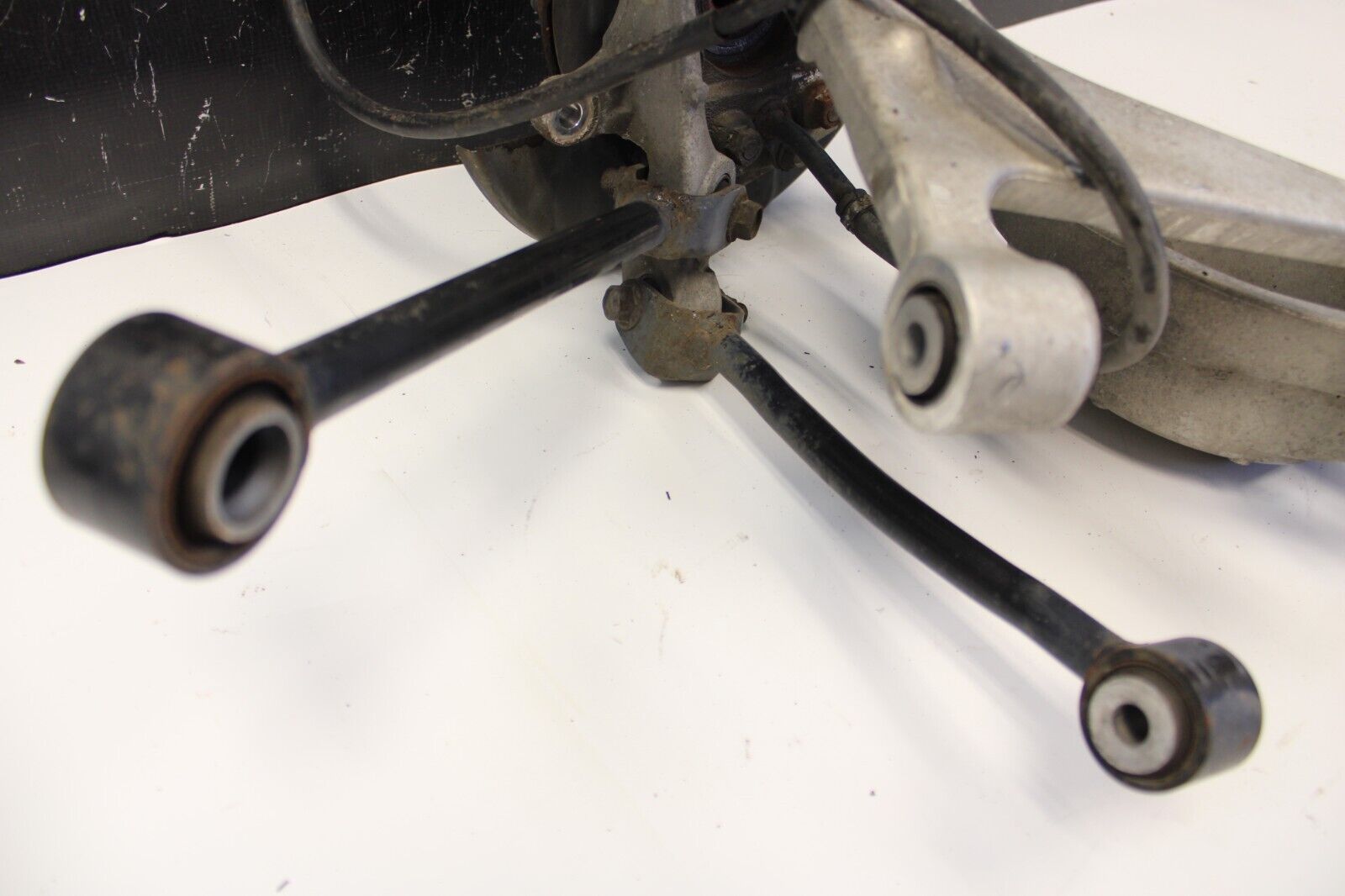 2003-2008 Nissan 350Z Right Rear Suspension Spindle Knuckle Control Trailing Arm