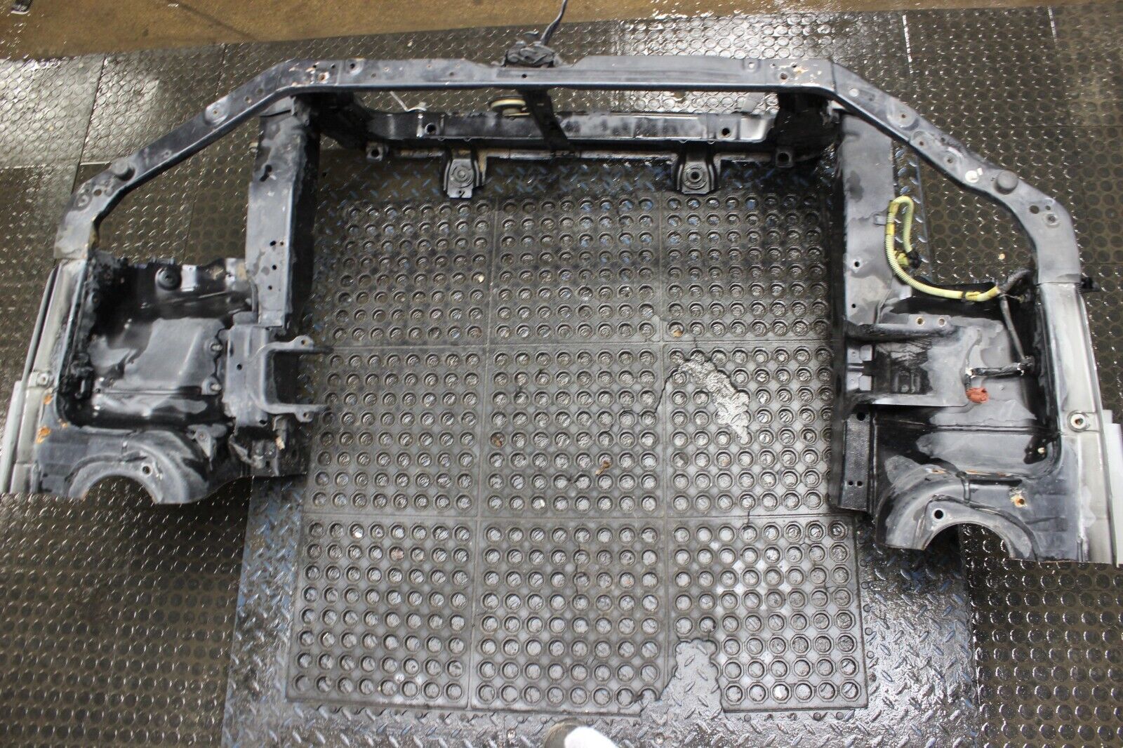 2003-2006 MITSUBISHI EVOLUTION EVO 8 9 FRONT FRAME RAILS CORE SUPPORT
