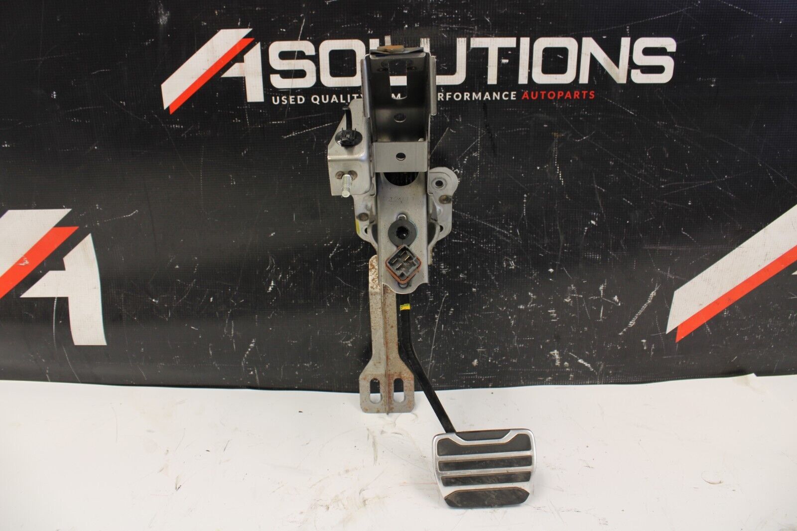 NISSAN GTR R35 AWD OEM BRAKE PEDAL ASSEMBLY VR38 2014 GT-R