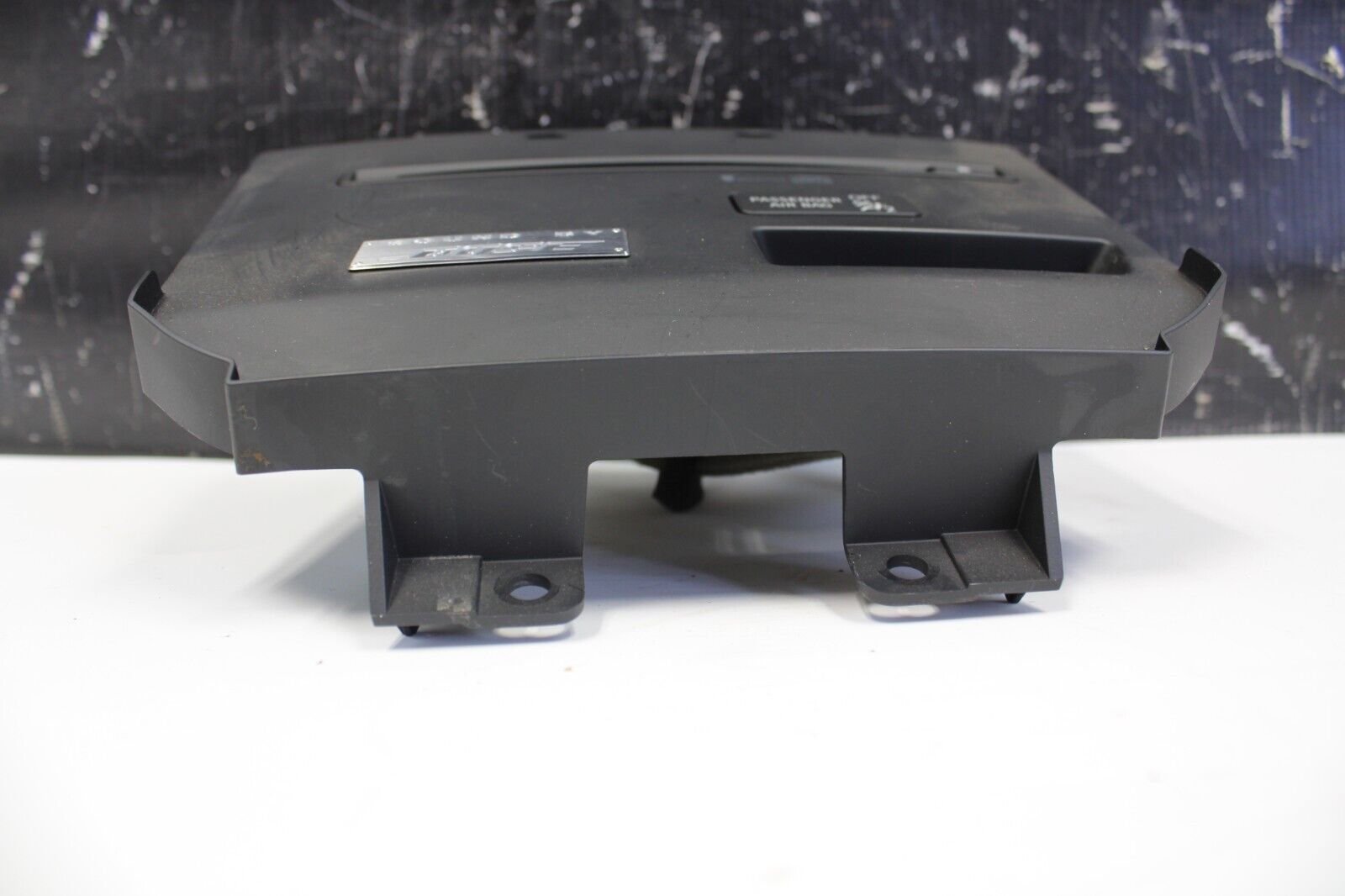2010 NISSAN GT-R GTR R35 VR38 3.8L AWD OEM BOSE RADIO CD PLAYER COVER