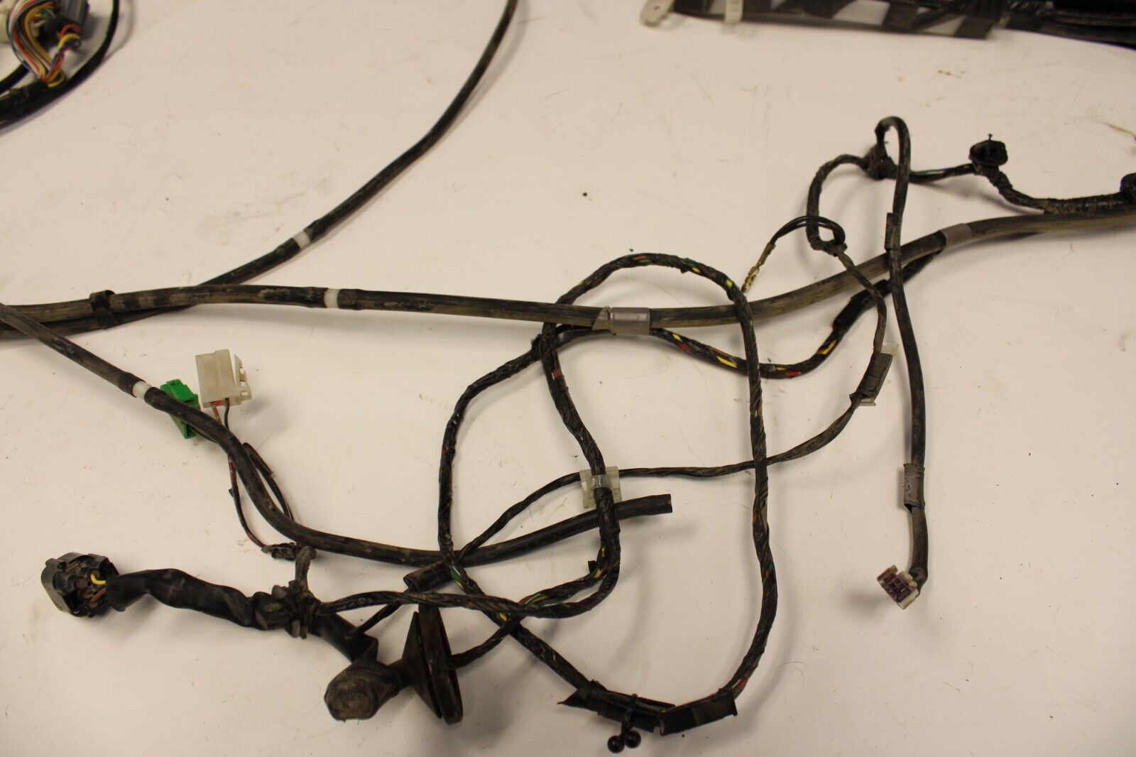03-05 MITSUBISHI EVOLUTION EVO 8 VIII PASSENGER RIGHT INTERIOR FLOOR HARNESS