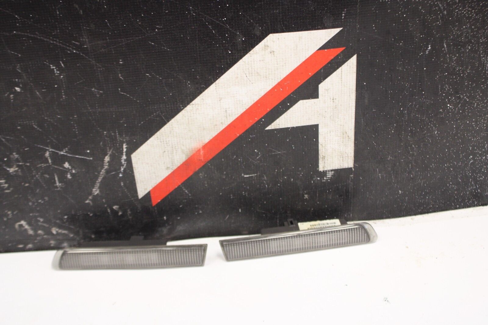 2007-2008 ACURA TL TYPE-S Front Fender Side Marker Lights Pair