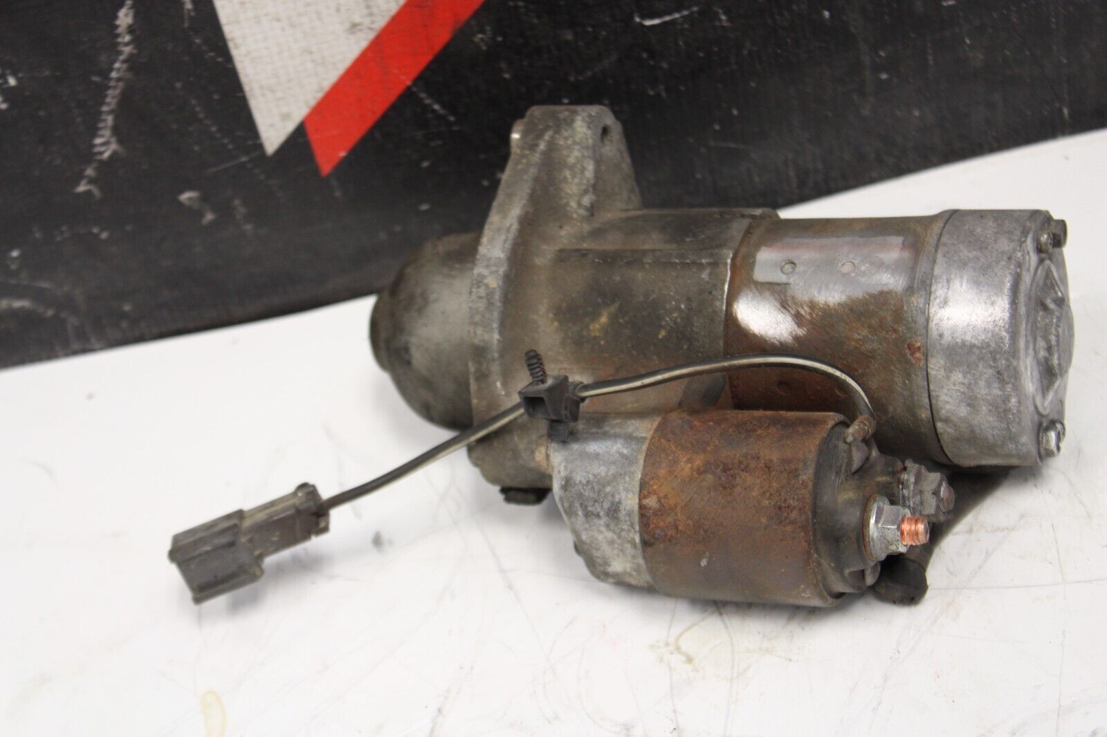 2007-2008 Nissan 350Z Z33 Starter Motor Assembly OEM