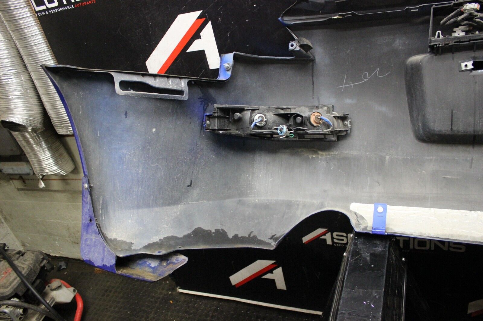 2003-2009 NISSAN 350Z REAR BUMPER COVER OEM