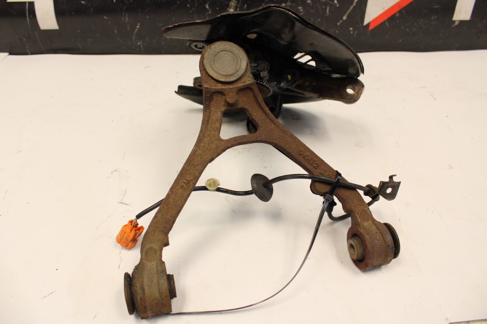 2000-2009 HONDA S2000 OEM FRONT LH DRIVER KNUCKLE SPINDLE KNEE 22K Miles!
