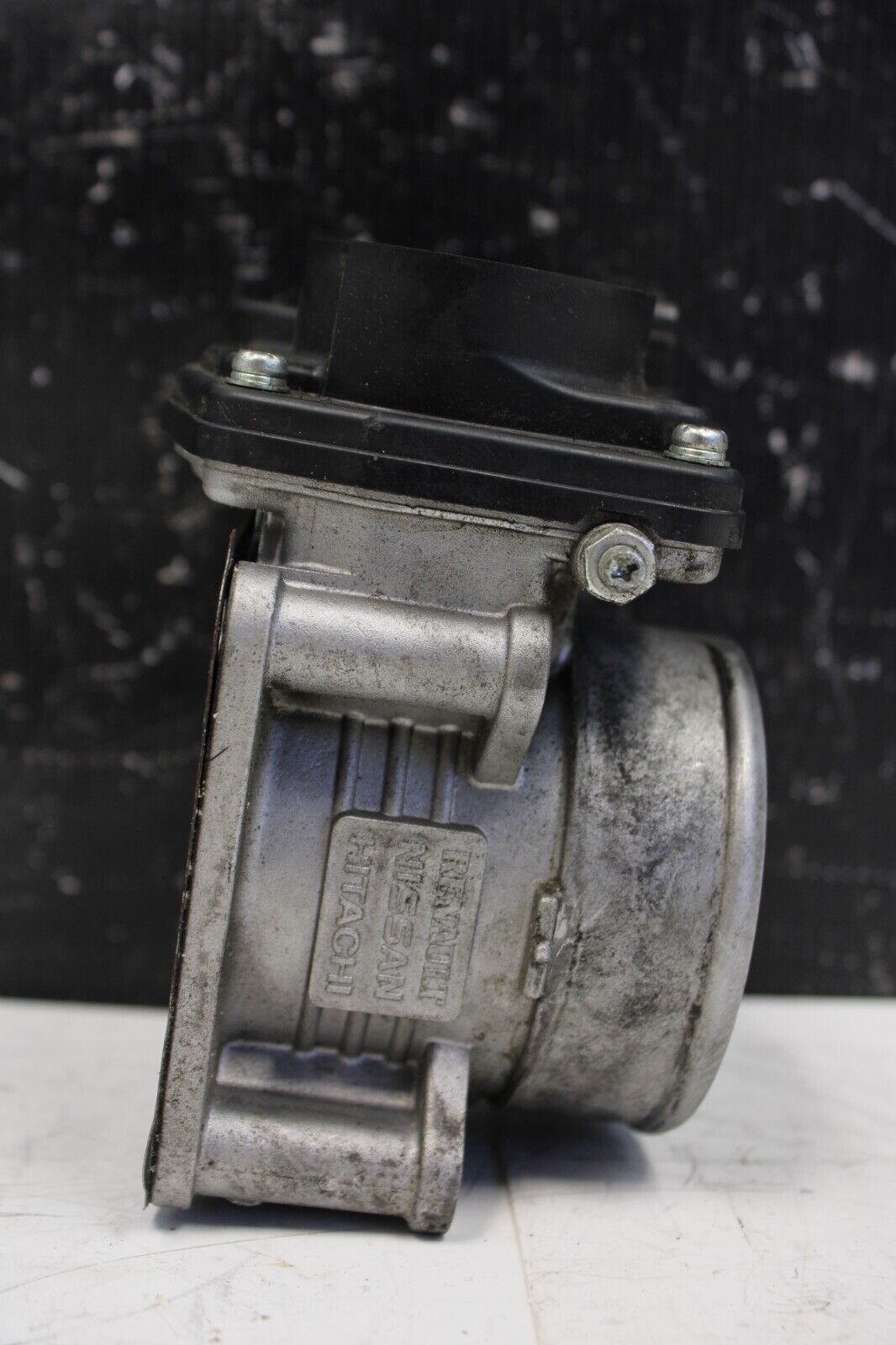 2013 NISSAN R35 GTR RH Passenger THROTTLE BODY ASSEMBLY OEM