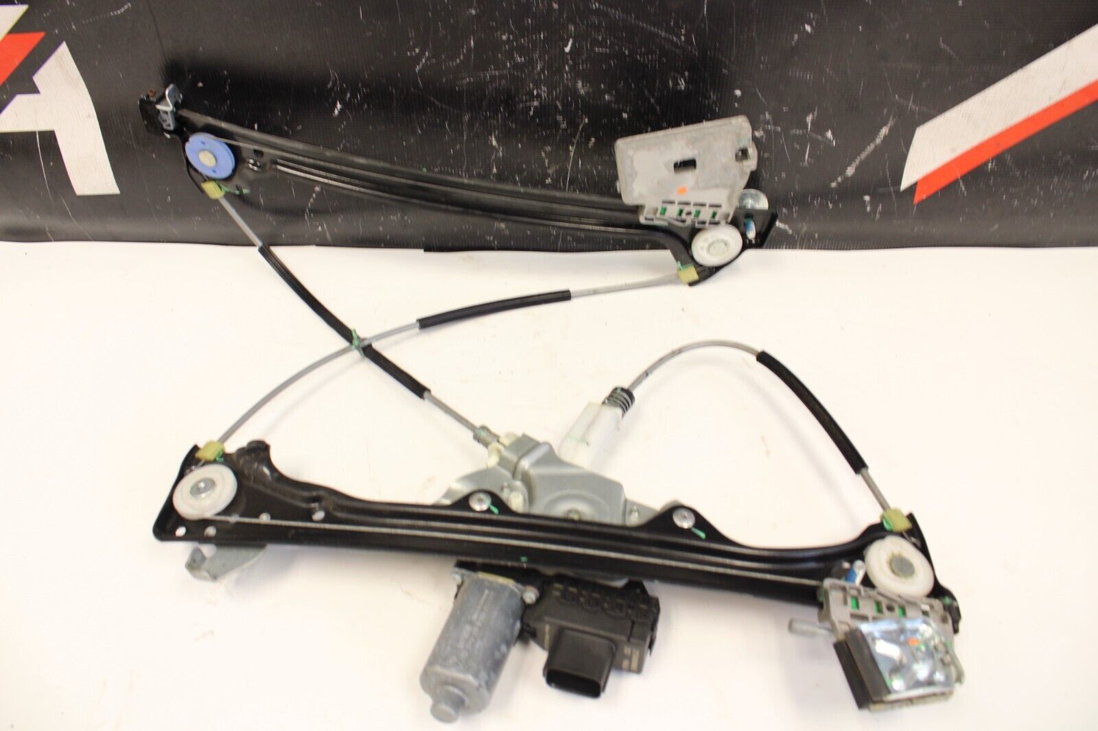 2009-2020 NISSAN GTR R35 WINDOW REGULATOR WITH MOTOR LEFT DRIVER SIDE