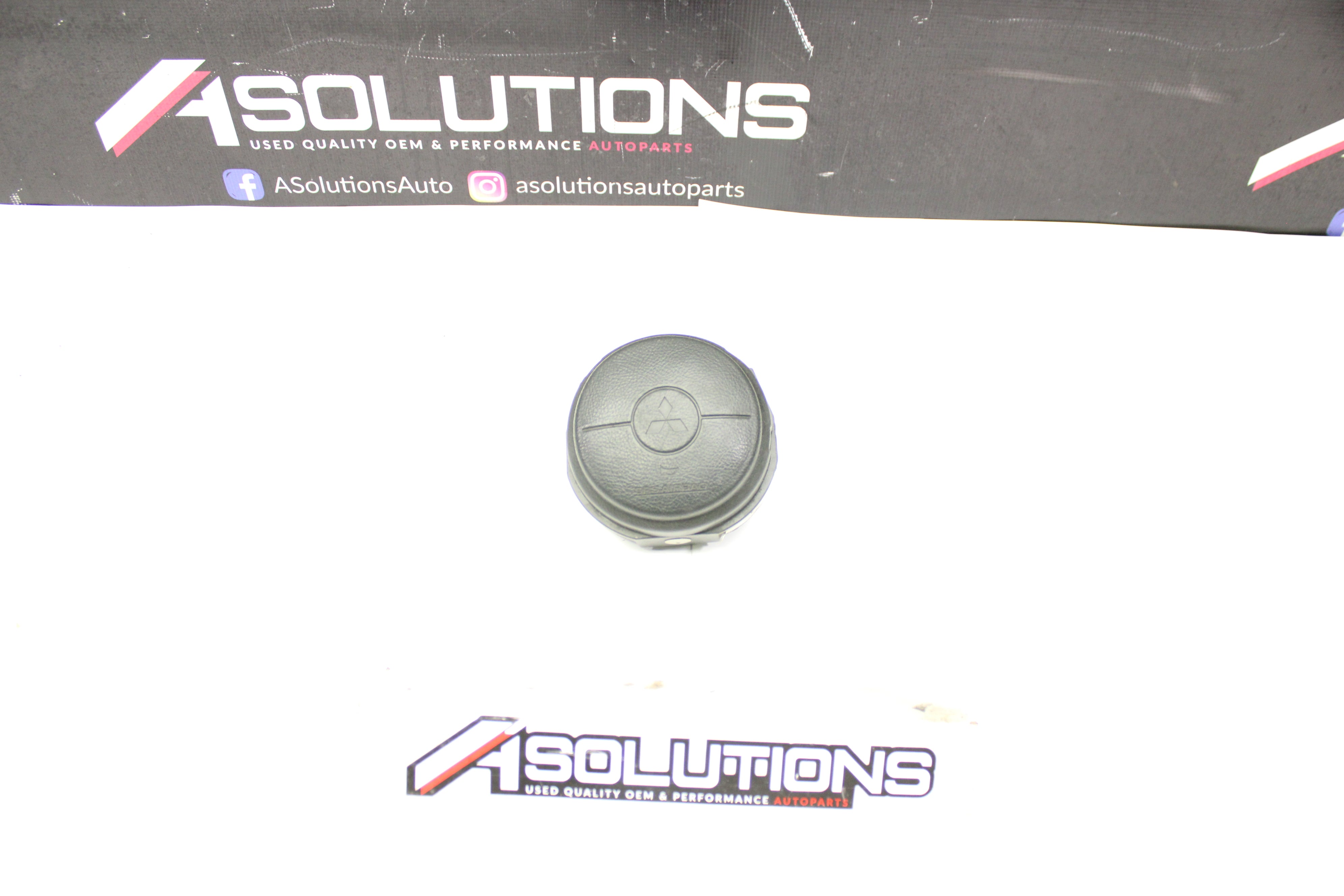 2003-2006 Mitsubishi Lancer Evolution EVO 8/9 Steering Wheel Airbag