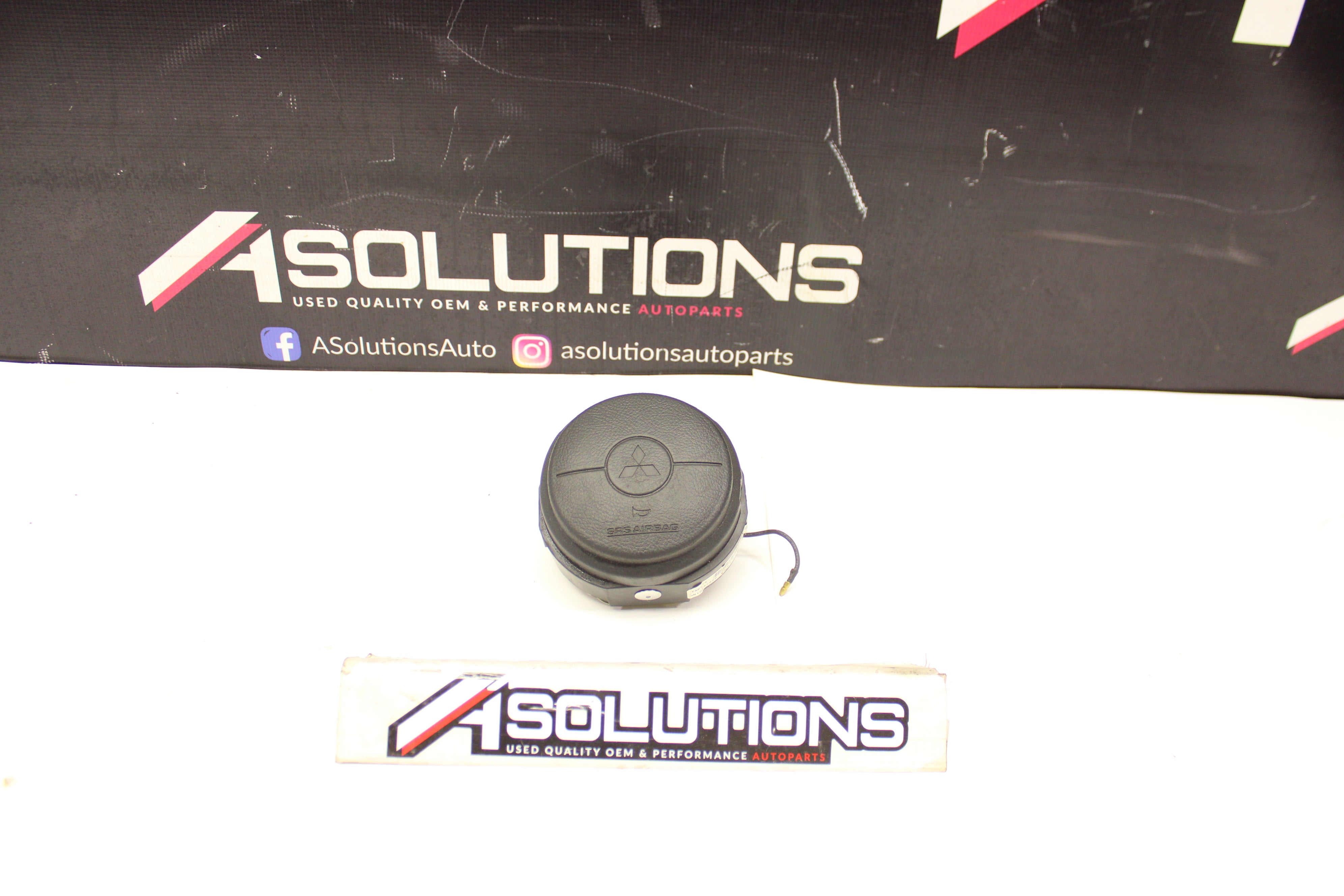 2003-2006 Mitsubishi Lancer Evolution EVO 8/9 Steering Wheel Airbag