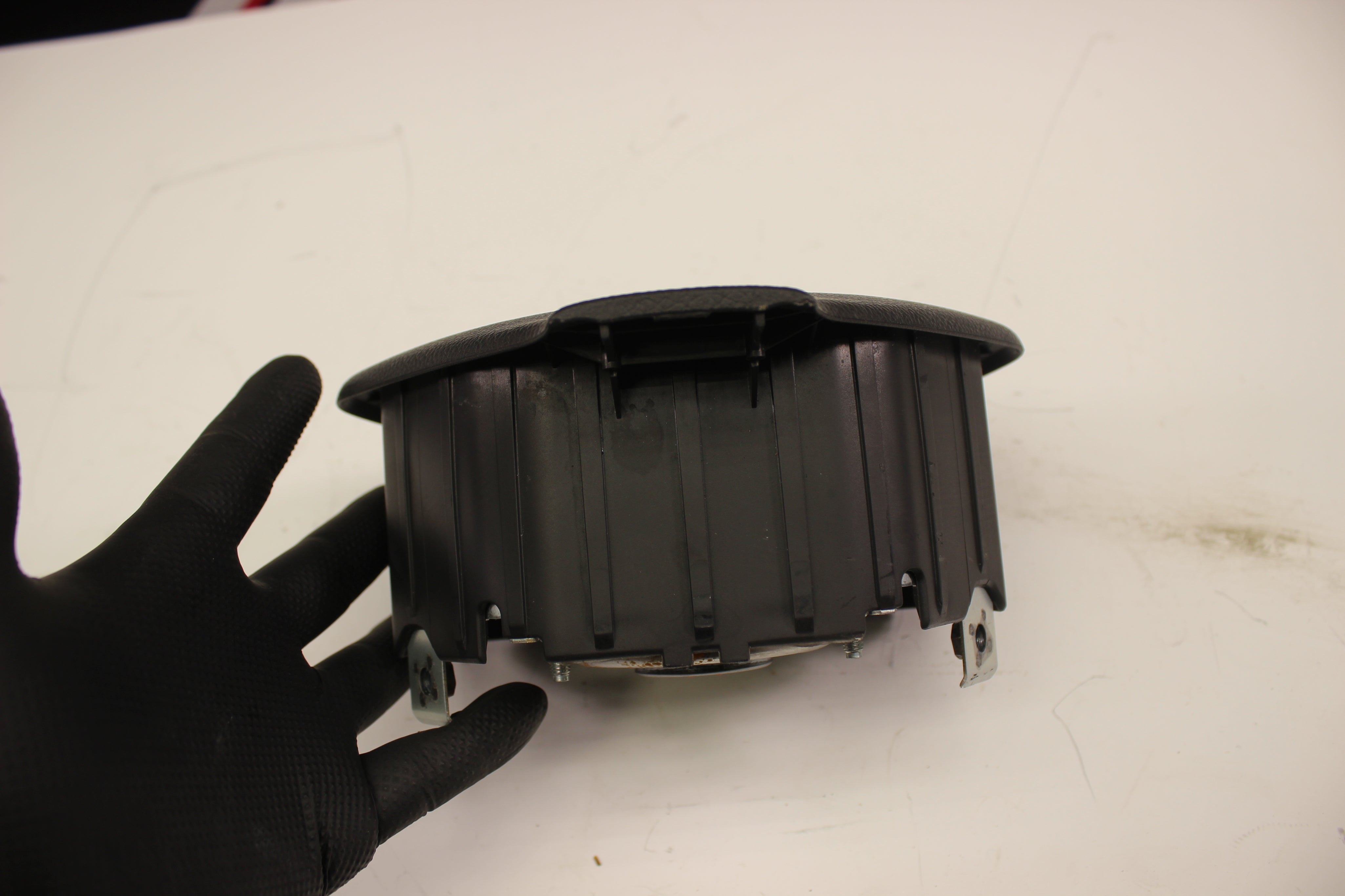 2009-2013 Infiniti G37x Sedan Driver Steering Wheel Airbag OEM Genuine