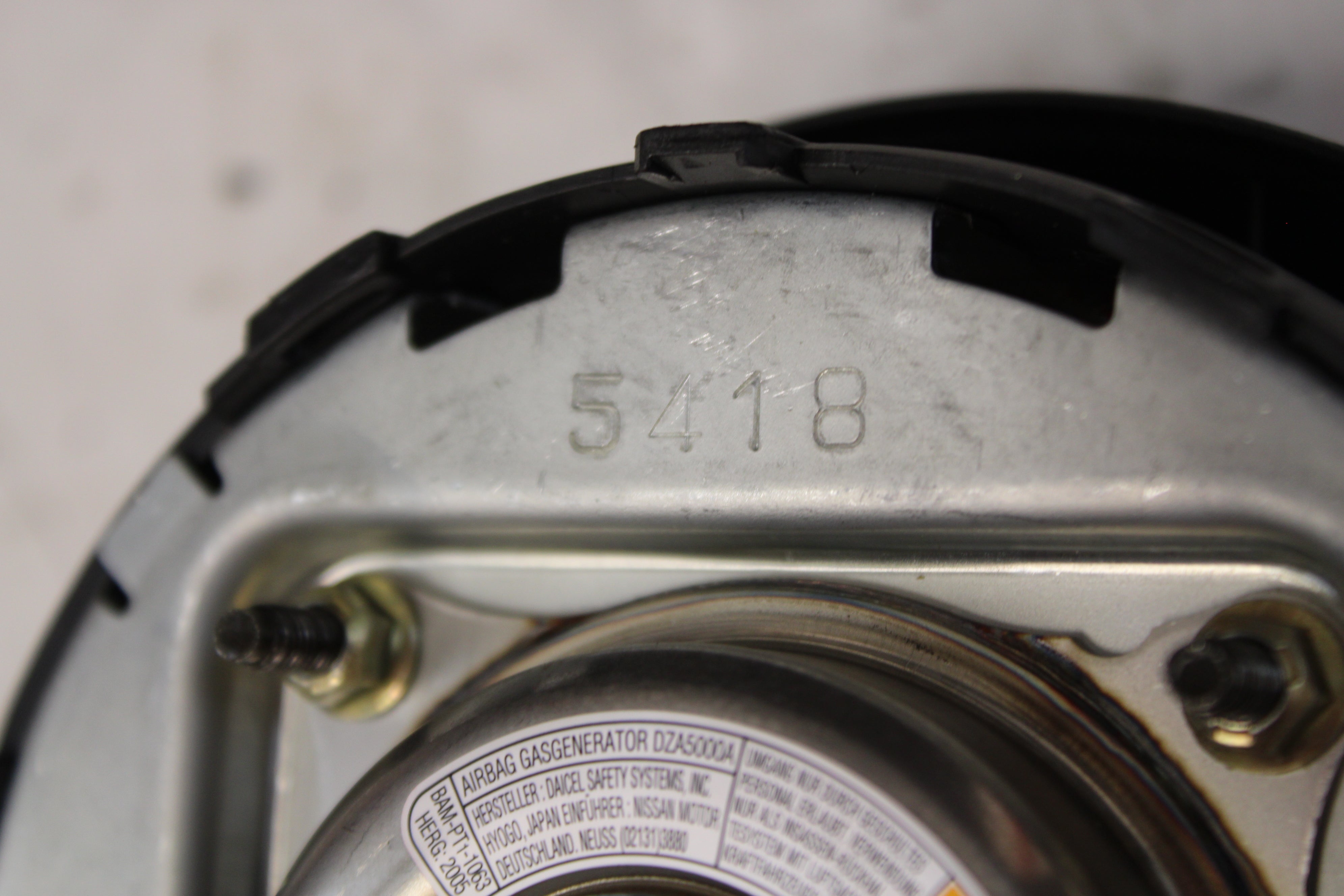 2003-2008 Nissan 350Z Steering Wheel Airbag Air Bag OEM