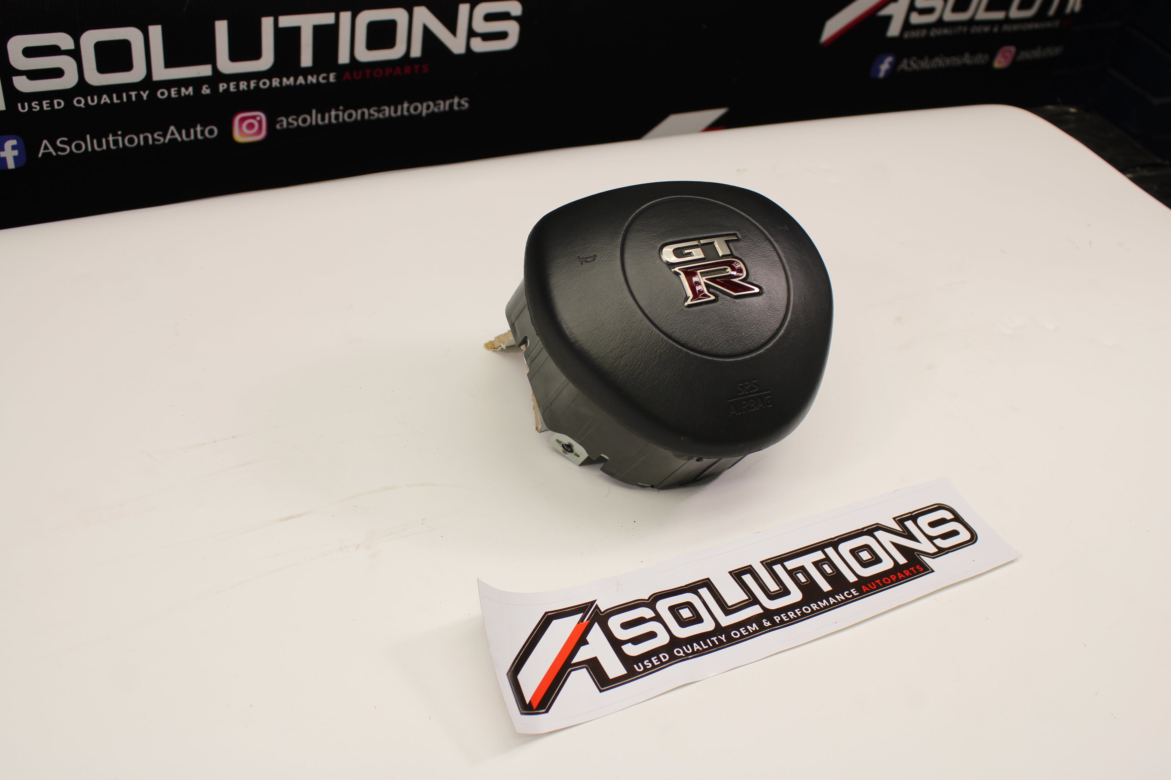 2009-2016 Nissan GTR GT-R R35 Driver steering Wheel Airbag OEM