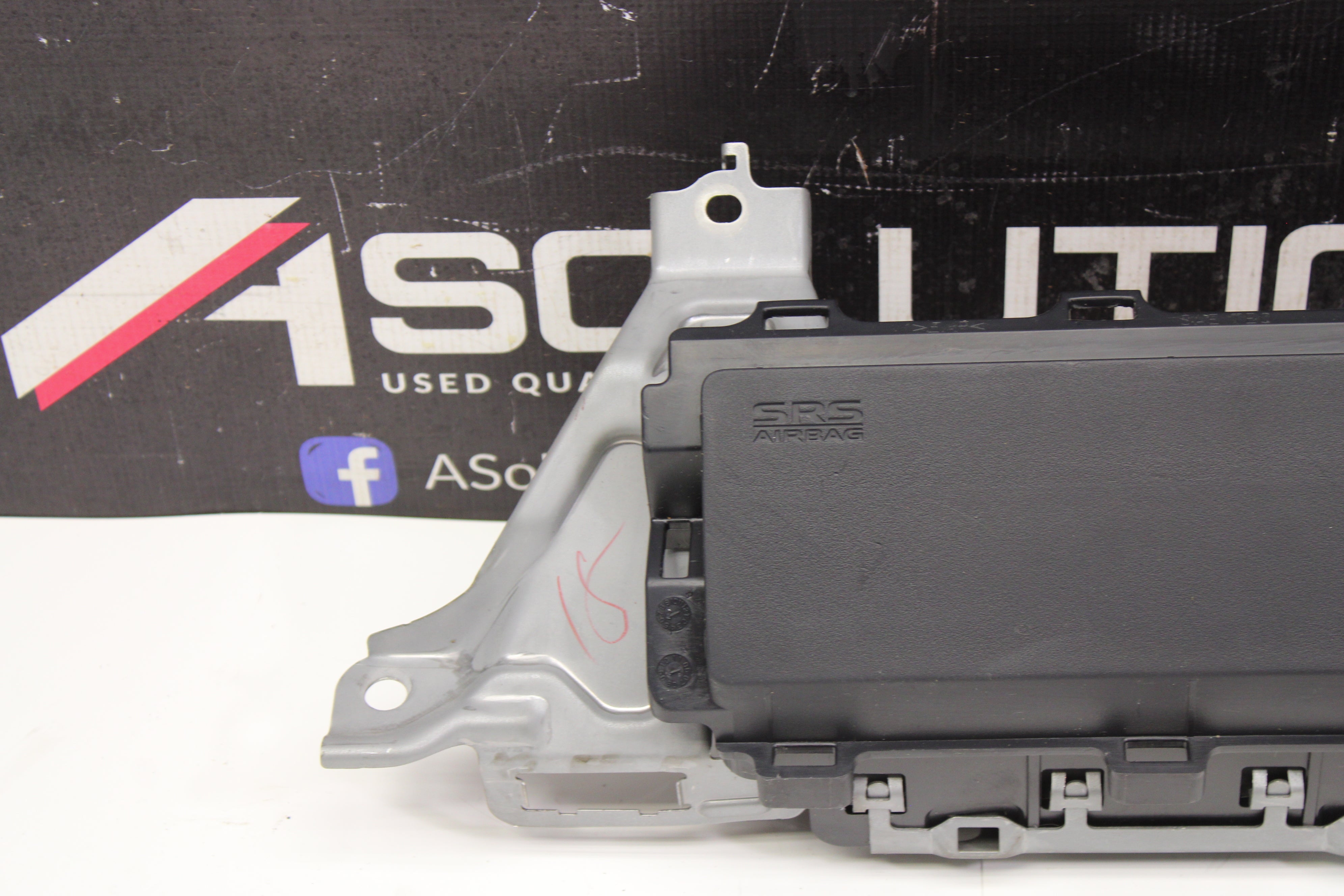 2008-2015 Mitsubishi Evolution Evo X GSR MR Knee Airbag