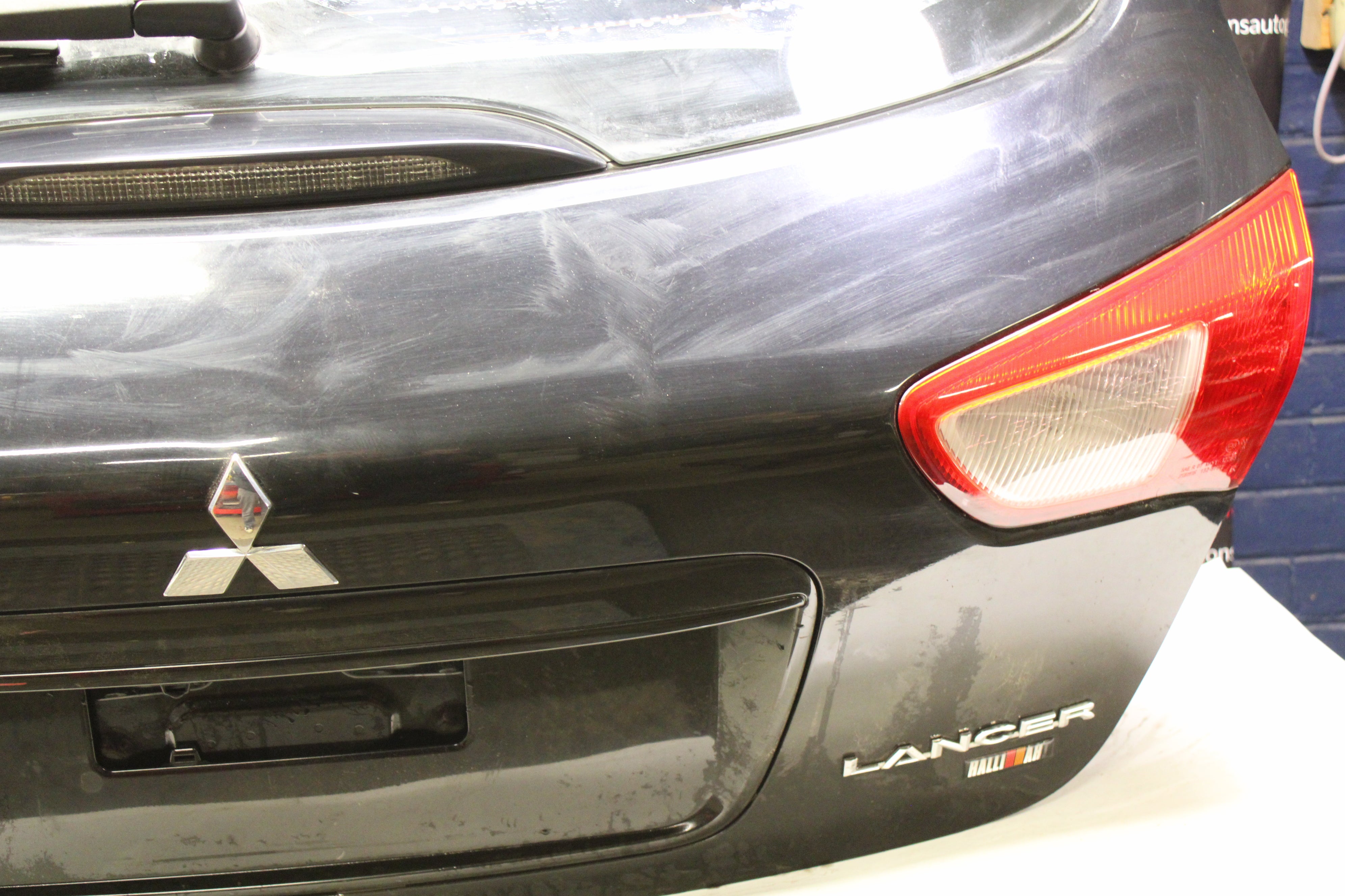 2009-2015 Mitsubishi Lancer Ralliart Sportback Trunk Panel Lid Liftgate Hatch