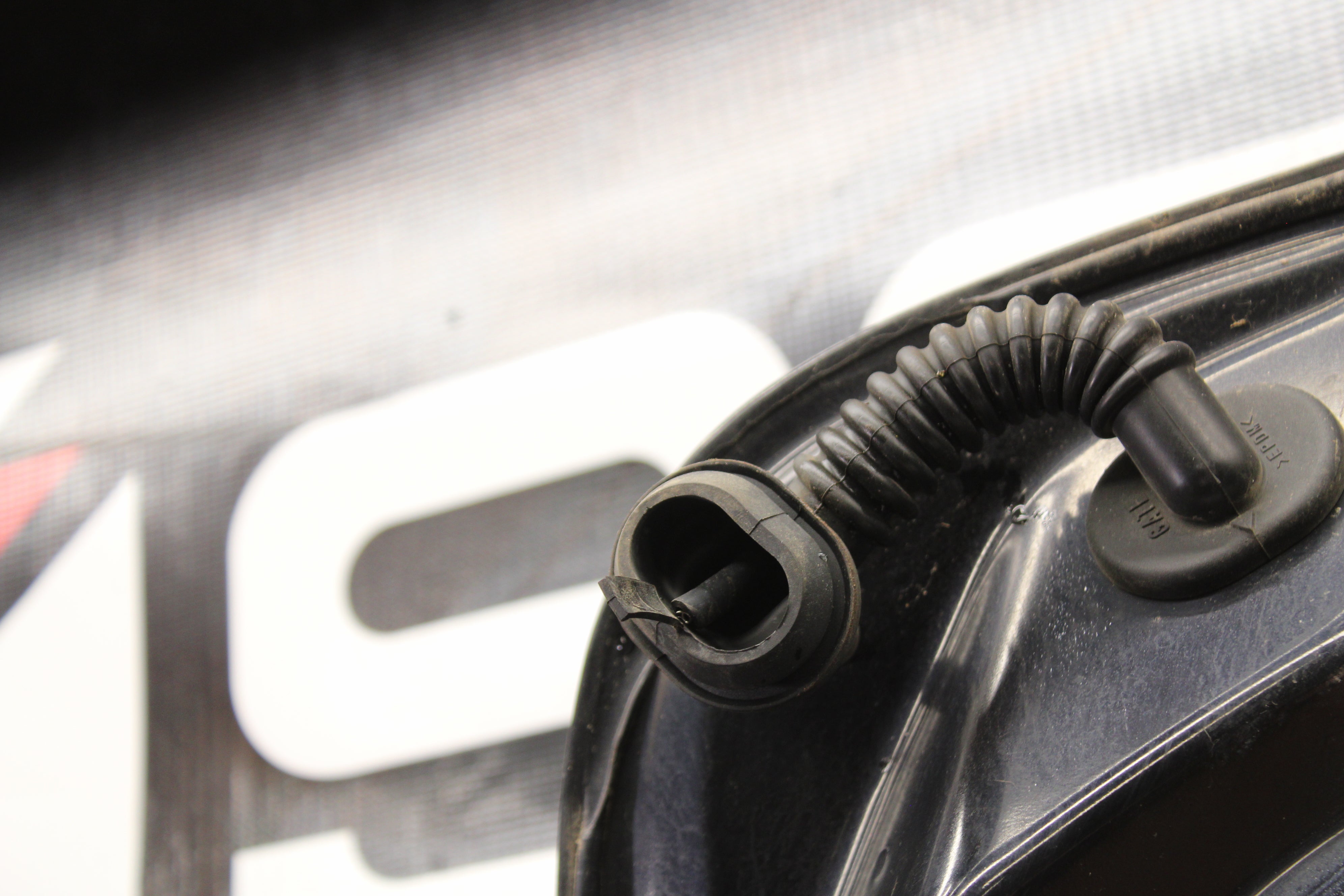 2009-2015 Mitsubishi Lancer Ralliart Sportback Trunk Panel Lid Liftgate Hatch