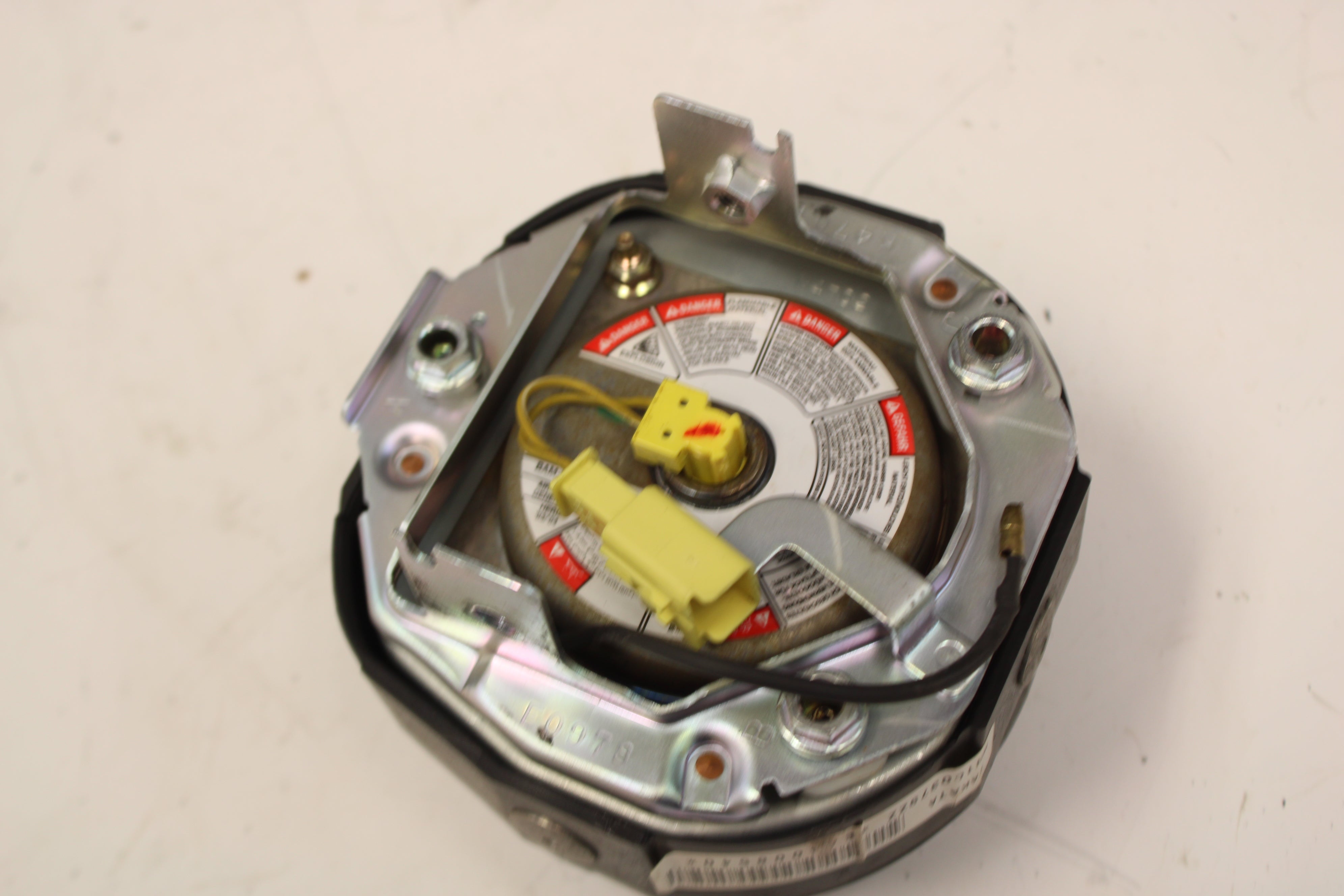 2003-2006 Mitsubishi Lancer Evolution EVO 8/9 Steering Wheel Airbag