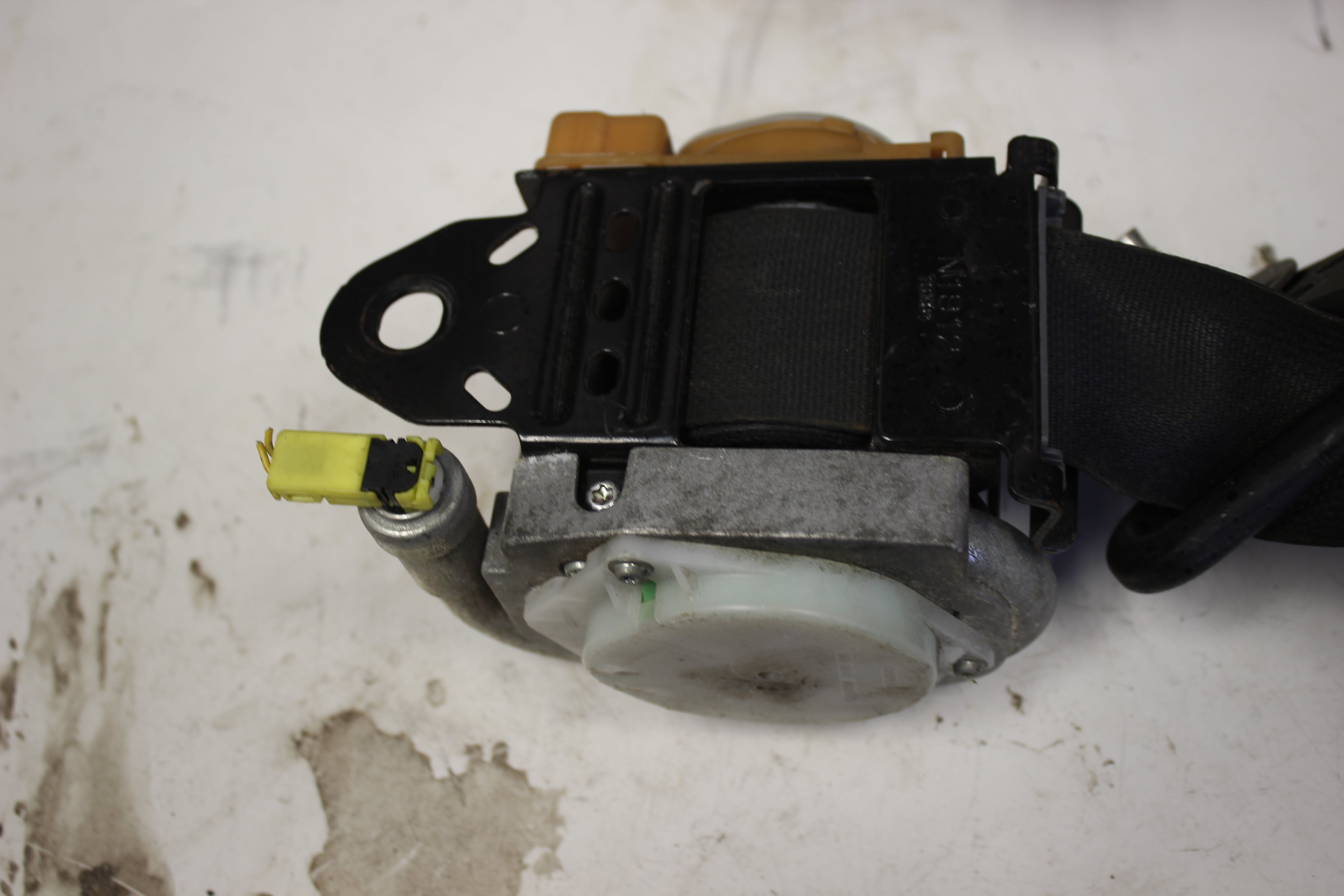 2003-2008 Nissan 350Z Air Bag Seat Belt Kit OEM
