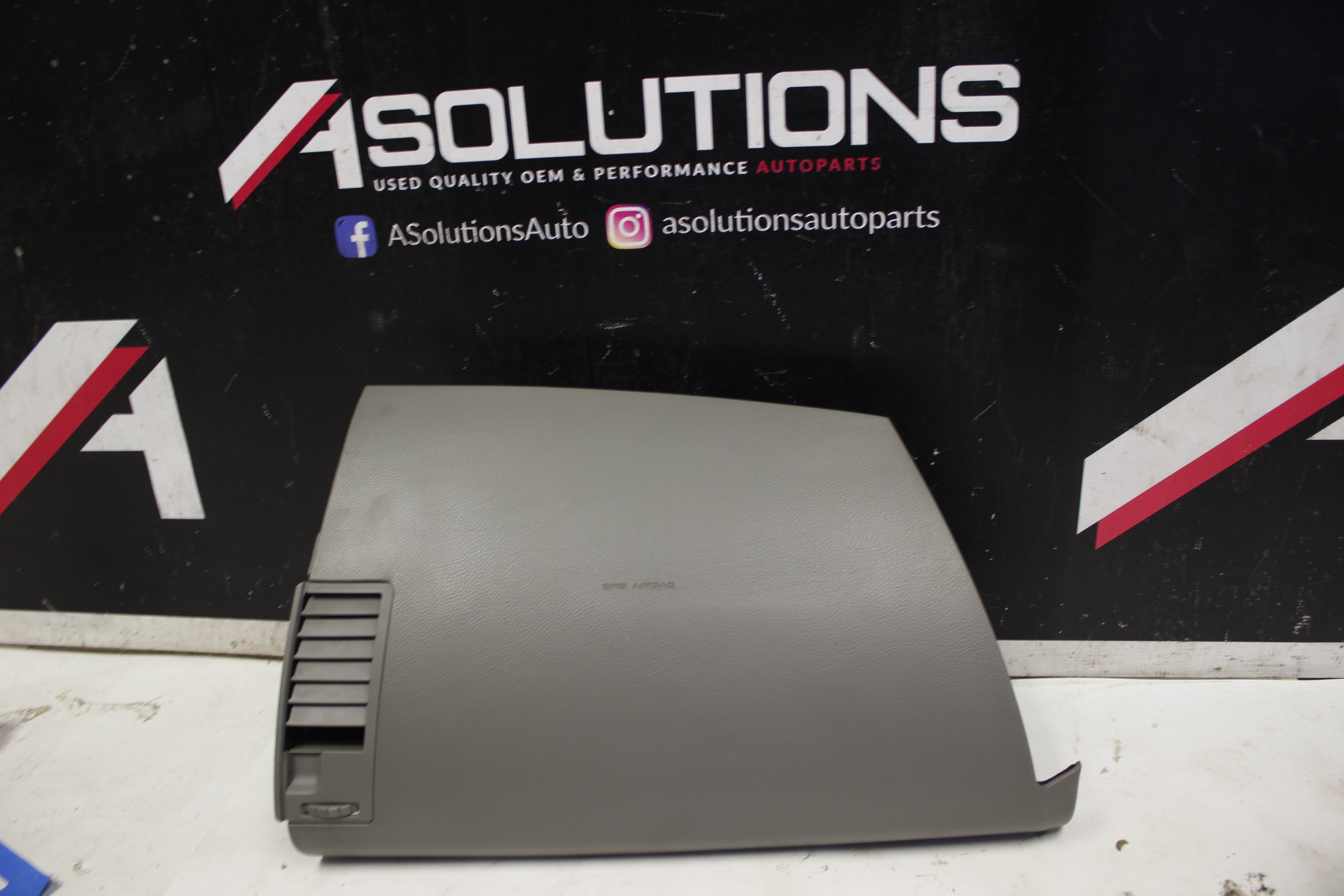 2003-2008 Nissan 350Z Passenger Dash Dashboard Airbag Air Bag OEM