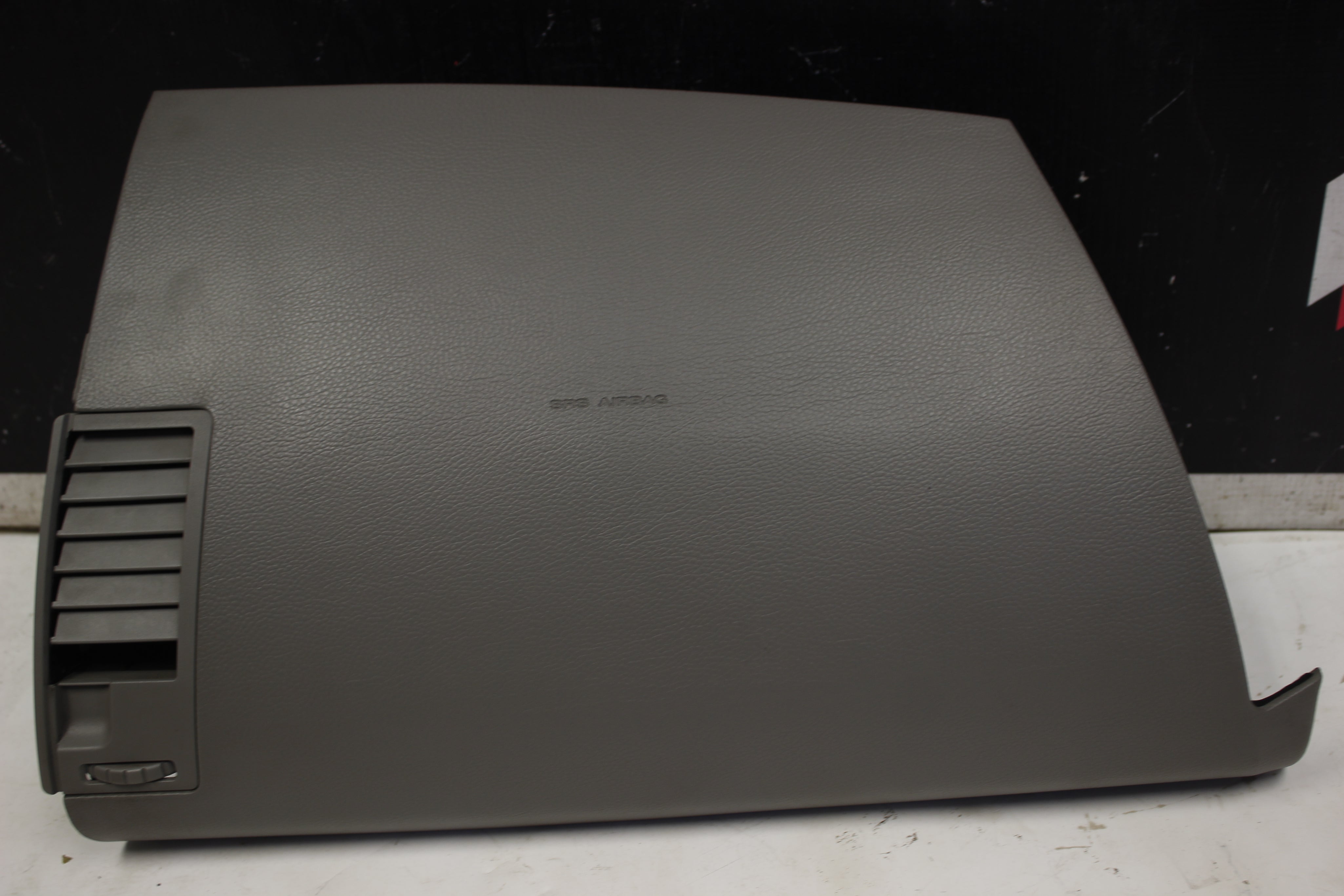 2003-2008 Nissan 350Z Passenger Dash Dashboard Airbag Air Bag OEM