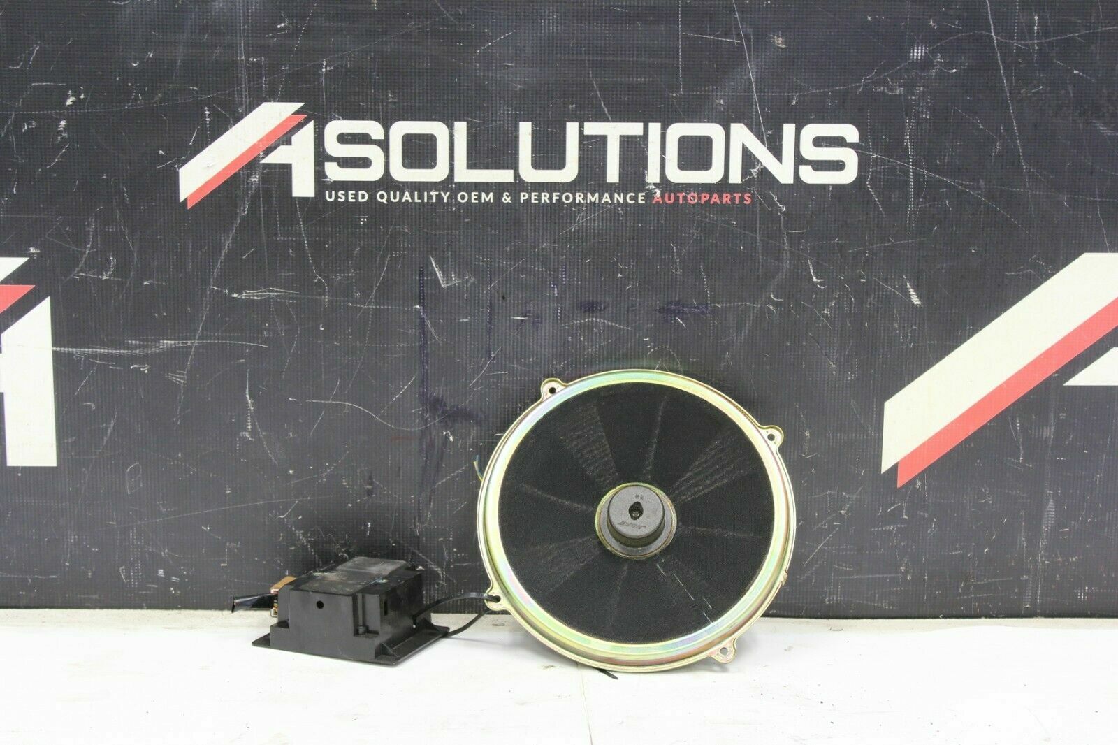 Nissan 350z 03-08 SUBWOOFER SUB OEM with module
