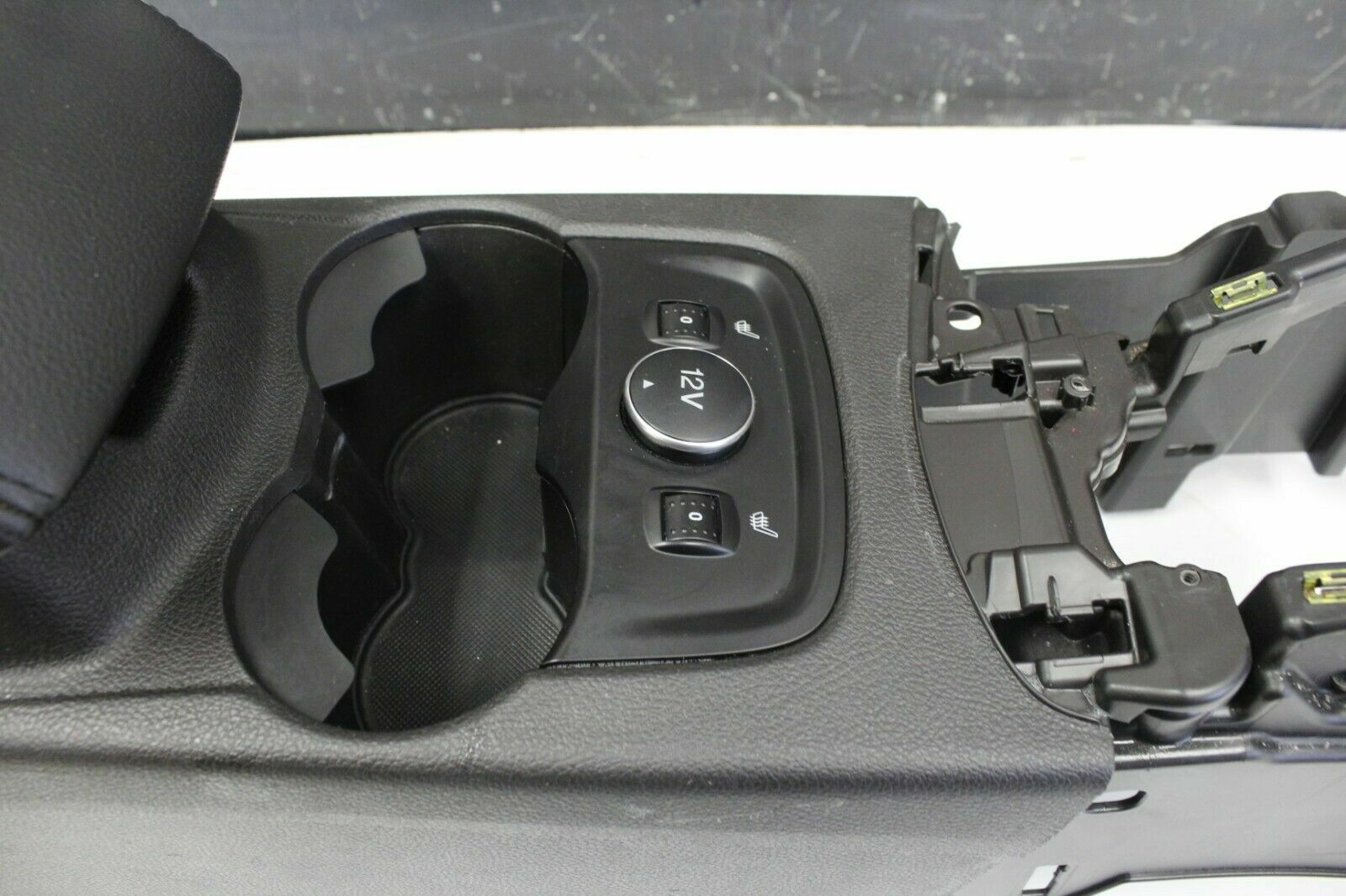 2014 FORD FOCUS ST OEM CENTER CONSOLE