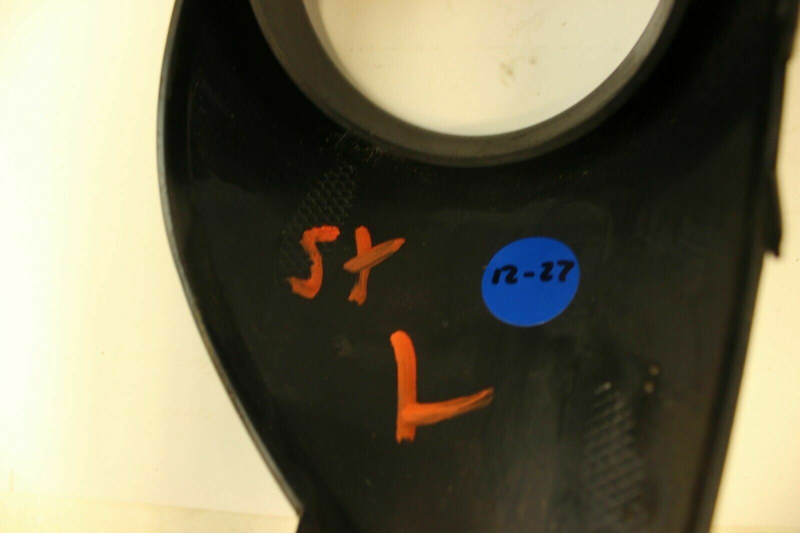 2012-2014 FORD FOCUS ST LEFT FOG LIGHT COVER