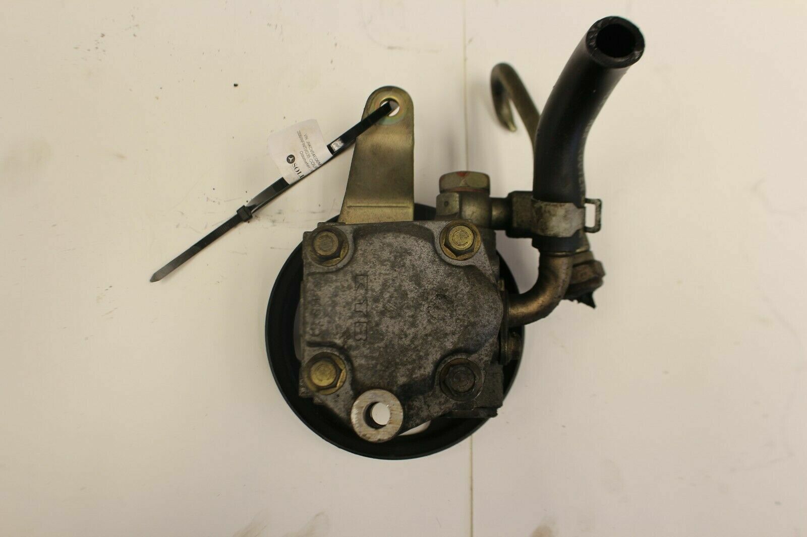 03-06 Infiniti G35 Coupe Power Steering Pump With Pulley OEM