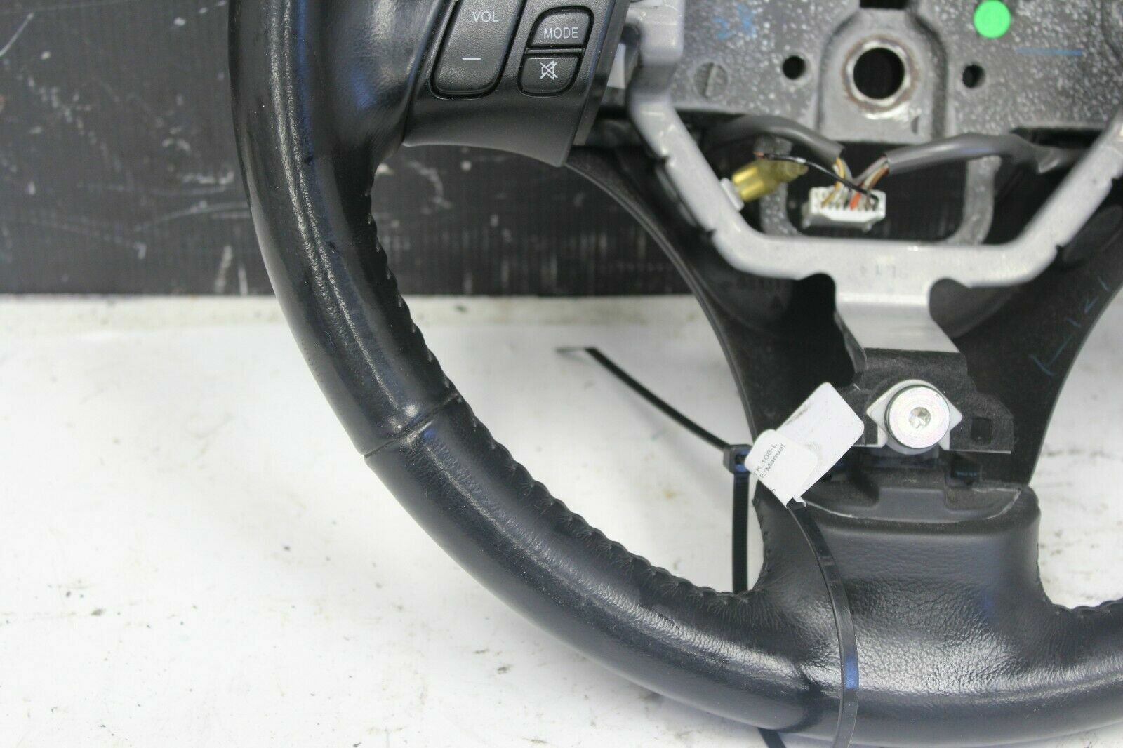 2006-2007 MAZDASPEED6 MAZDASPEED 6 MS6 OEM BLACK LEATHER STEERING WHEEL