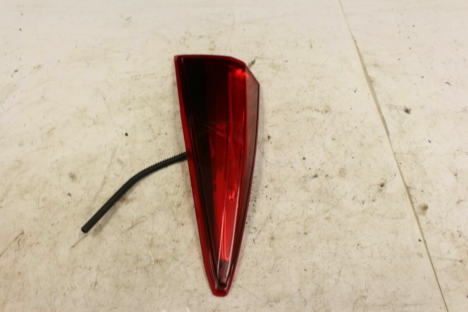 16-19 Honda Civic Sedan Passenger Right Trunk LED Tail Light Lamp Assembly LH