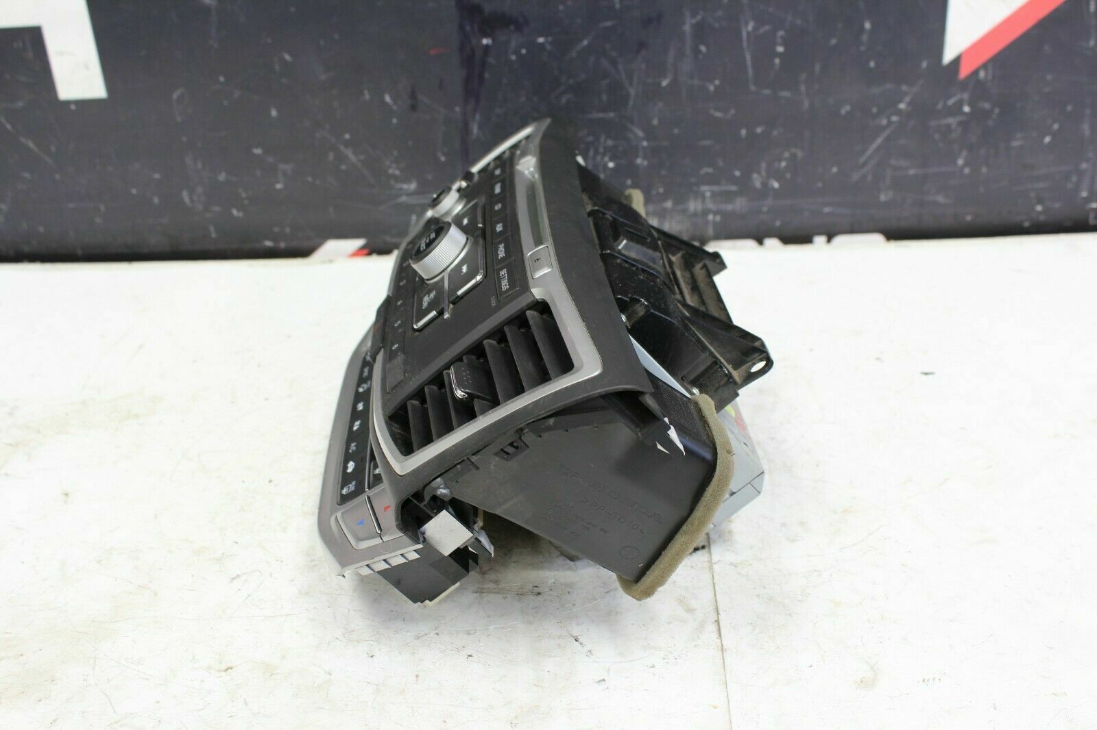 13 14 15 Honda Accord CD Player Radio with Climate Controls OEM